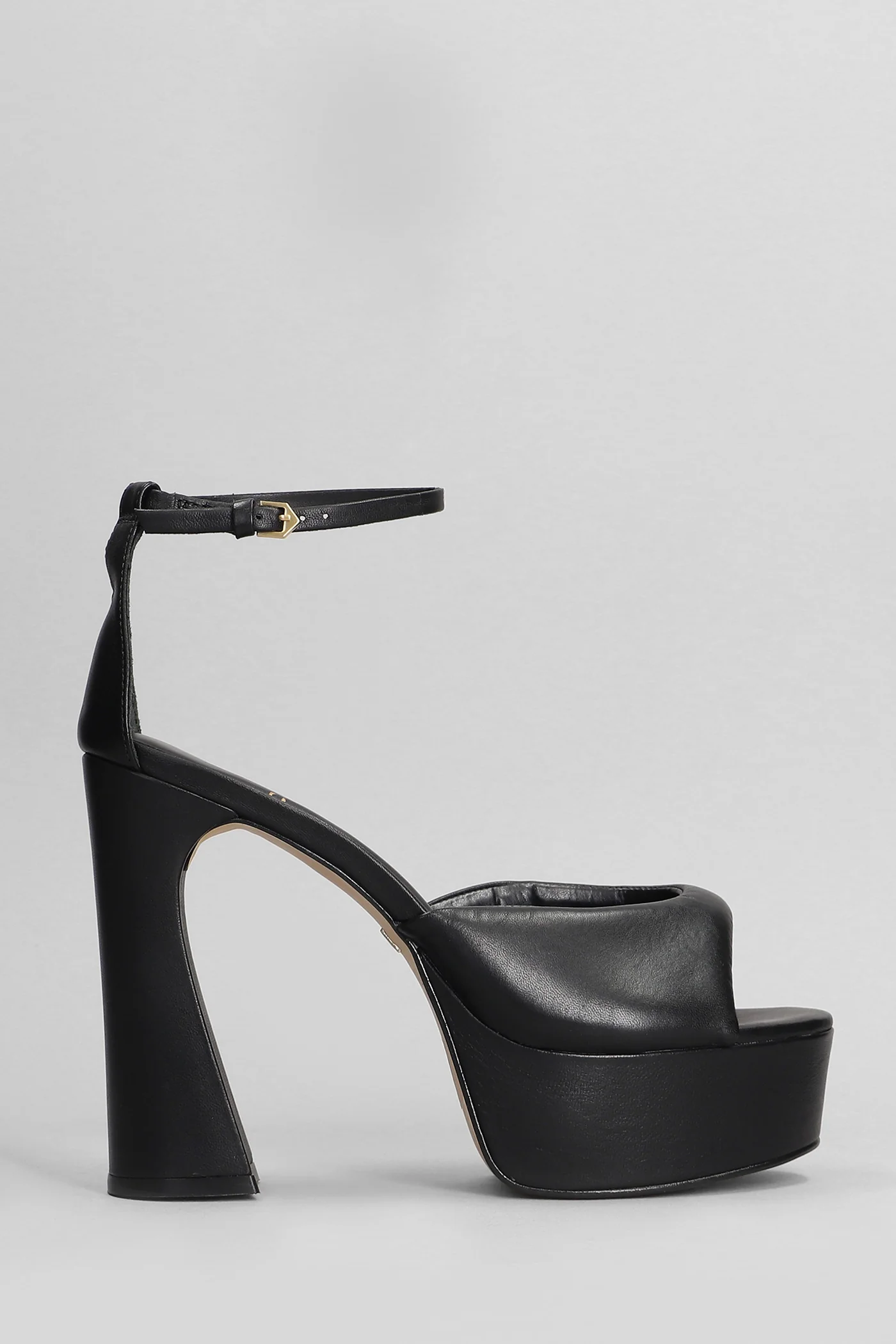 Sandals in black leather