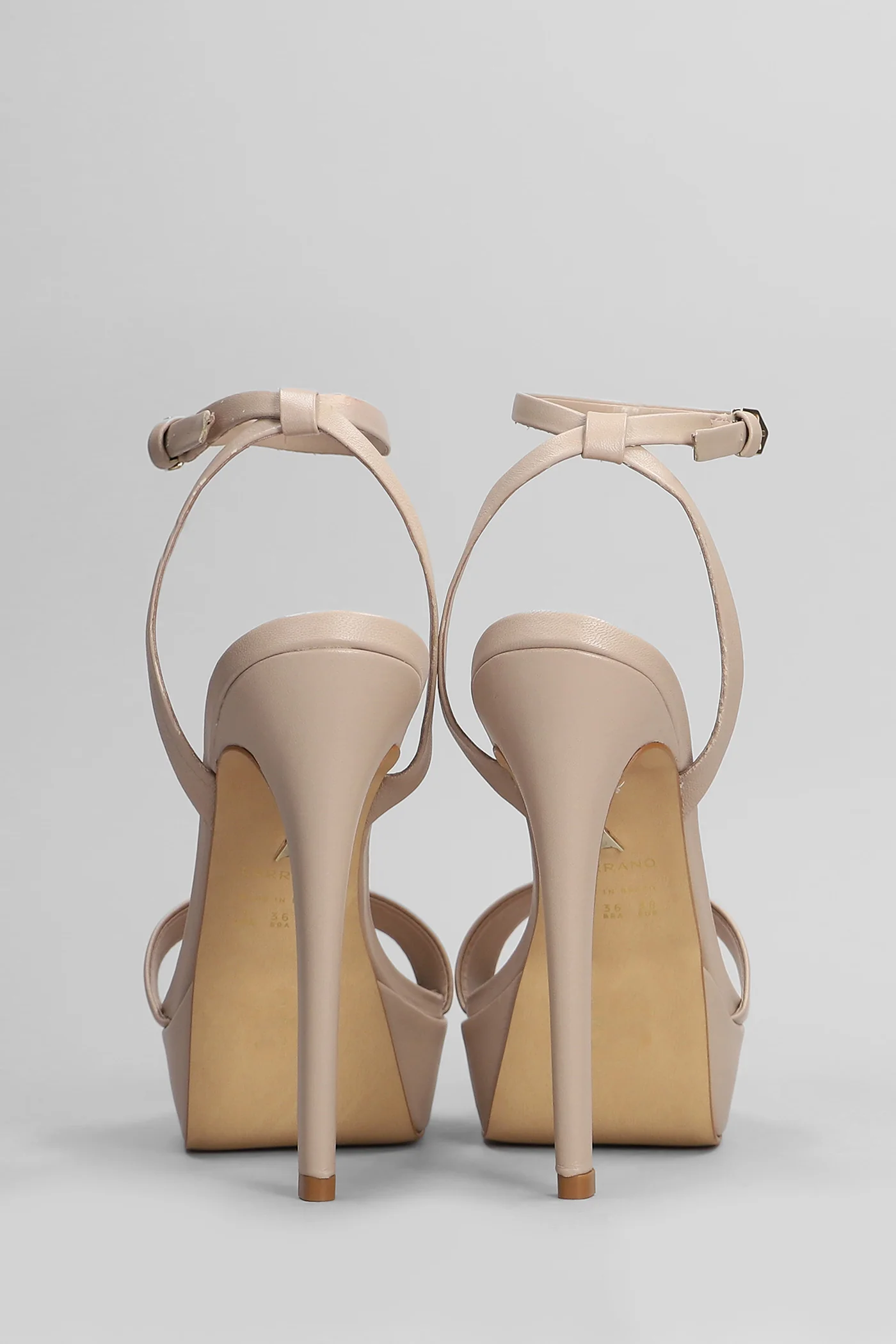 Sandals in taupe leather - Image 4