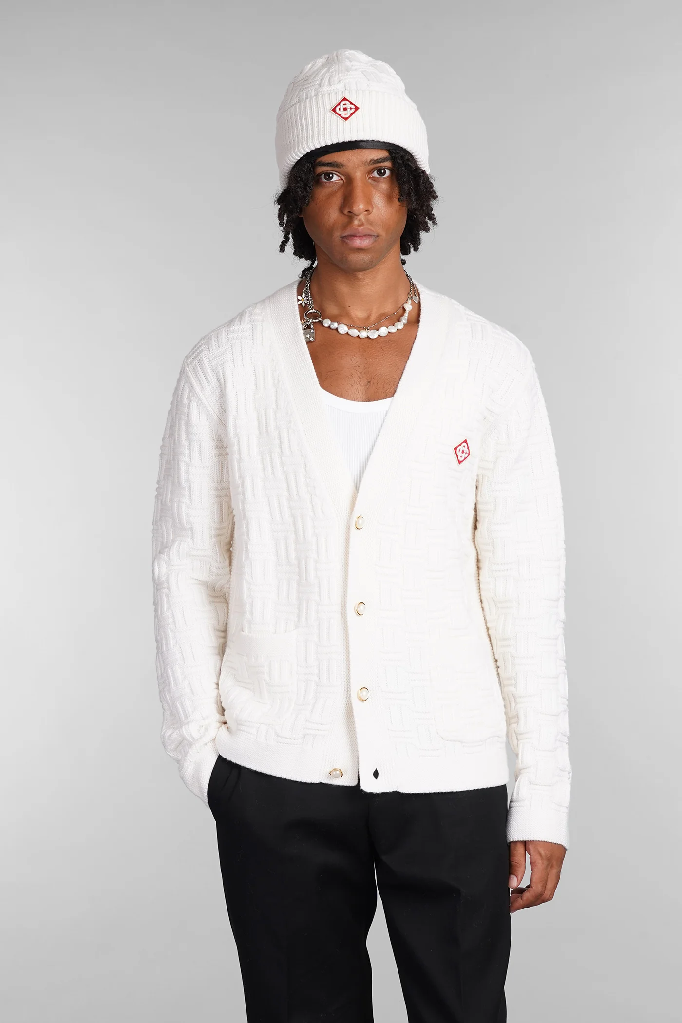 Cardigan in beige wool