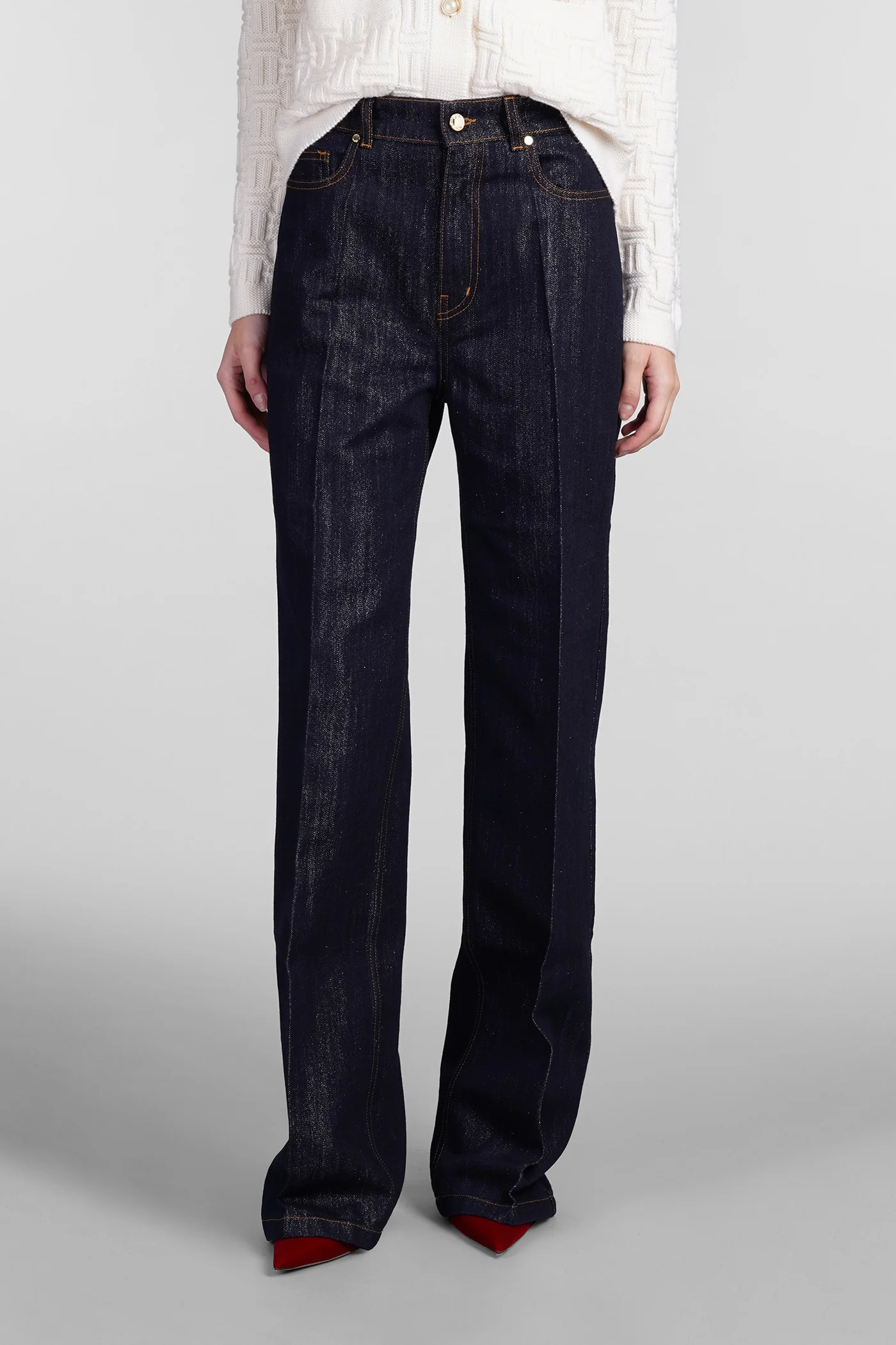 Jeans in blue denim