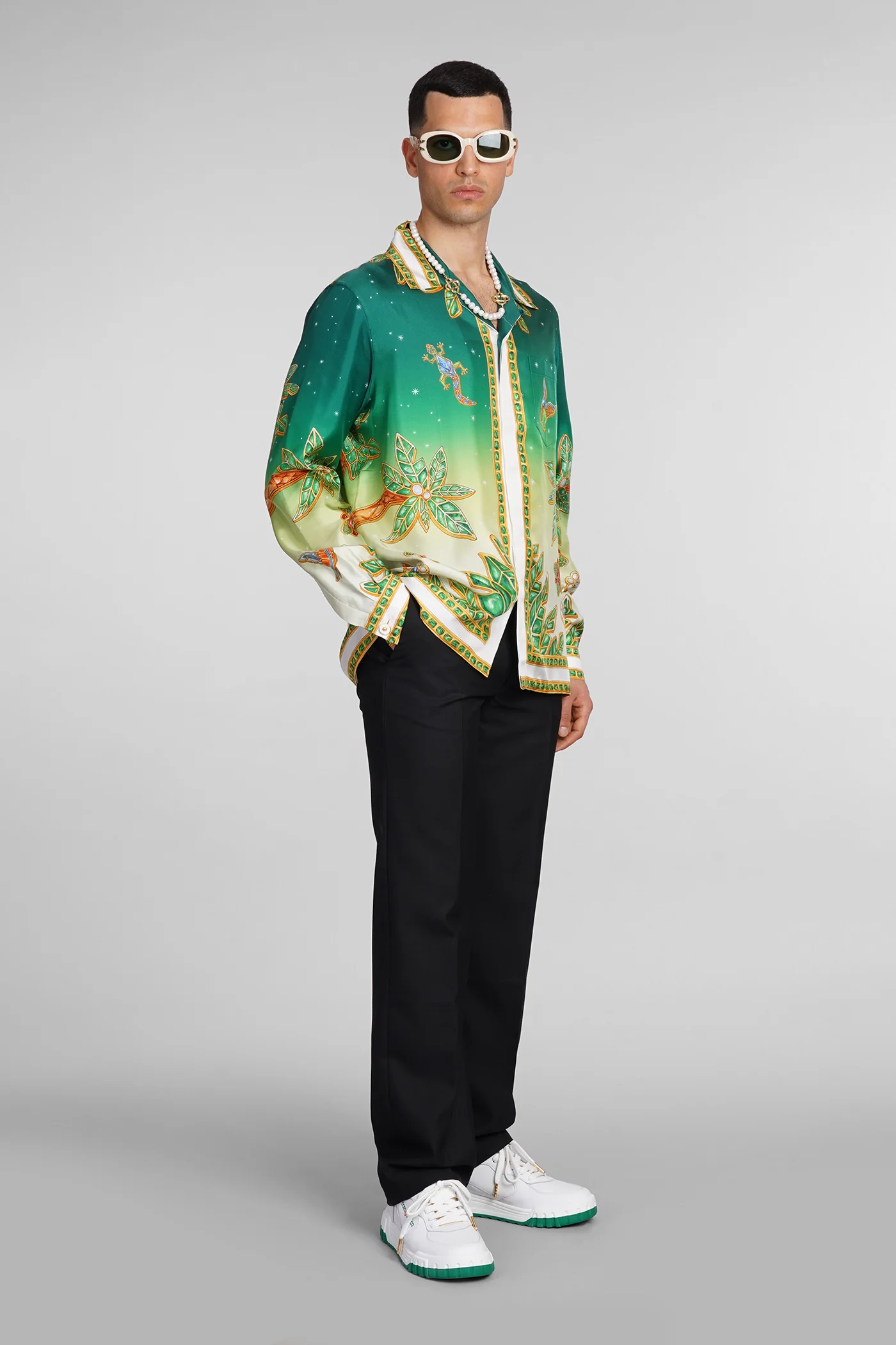 Shirt in green silk - Image 2
