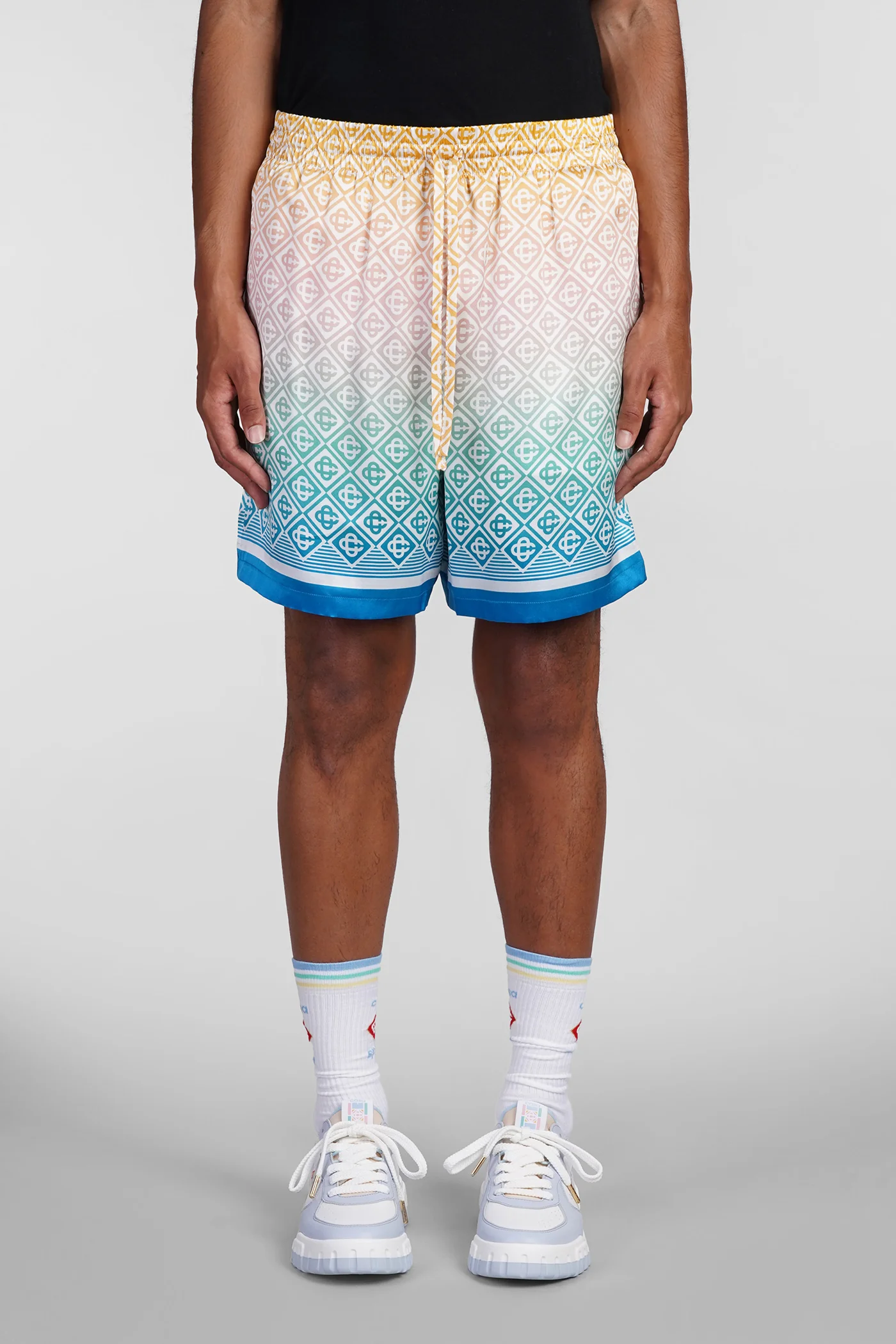 Shorts in multicolor silk