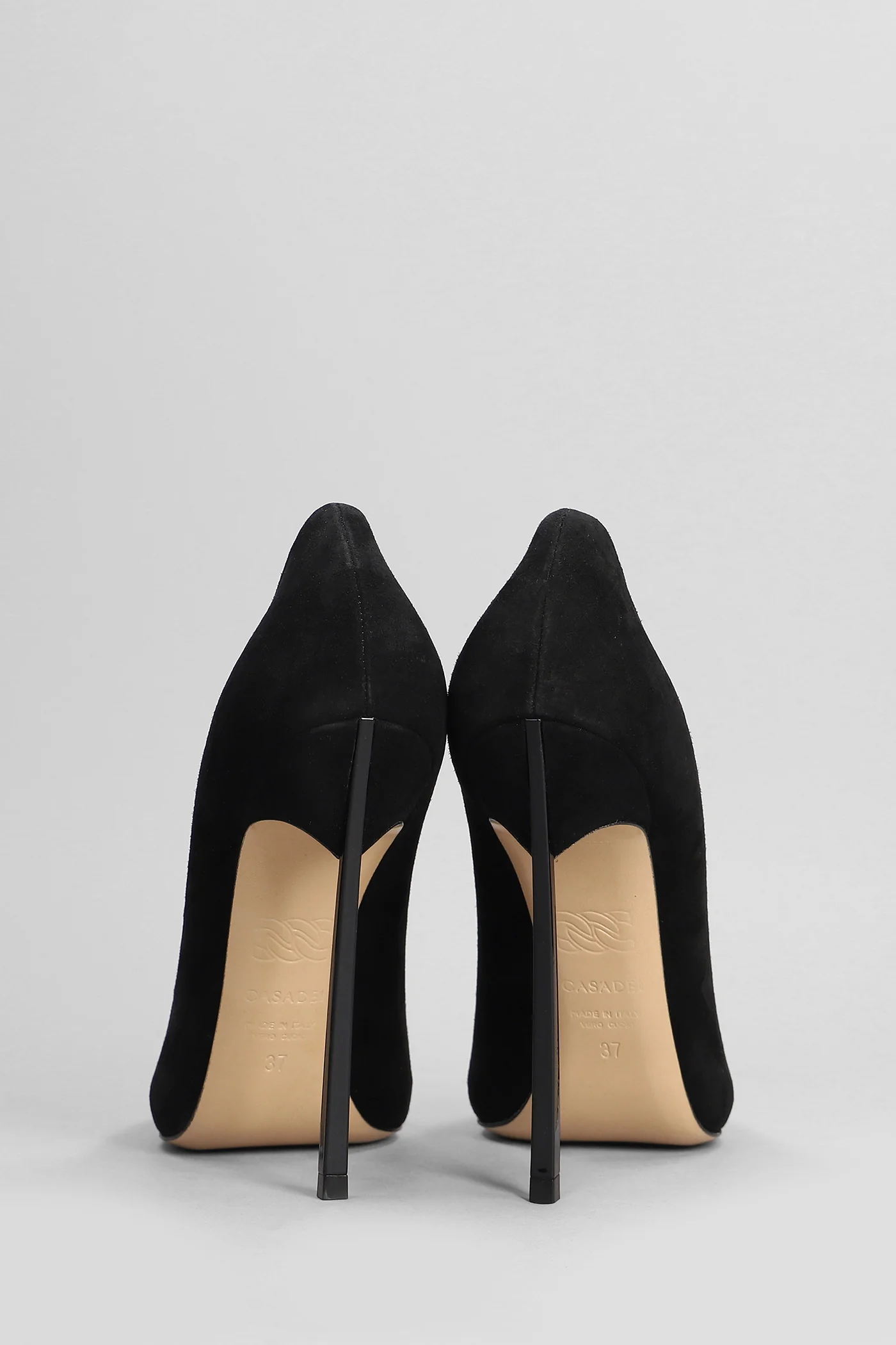 Blade Pumps in black suede - Image 4