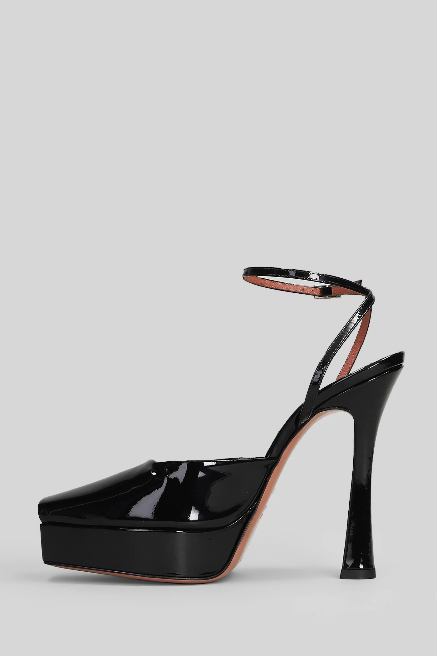 Vicky Pumps in black patent leather - Image 3