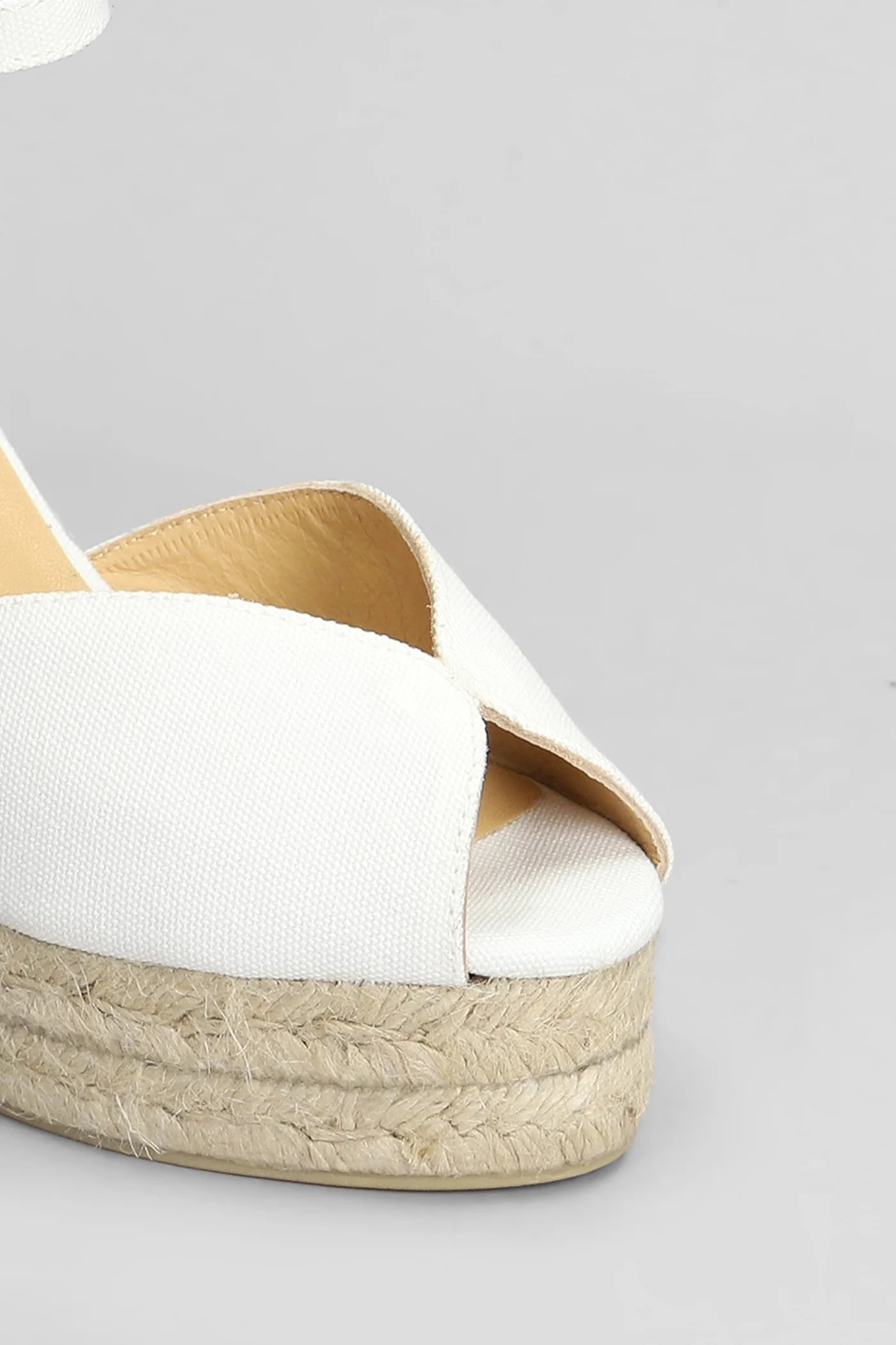 Bianca-8Ed-001 Wedges in white canvas - Image 5