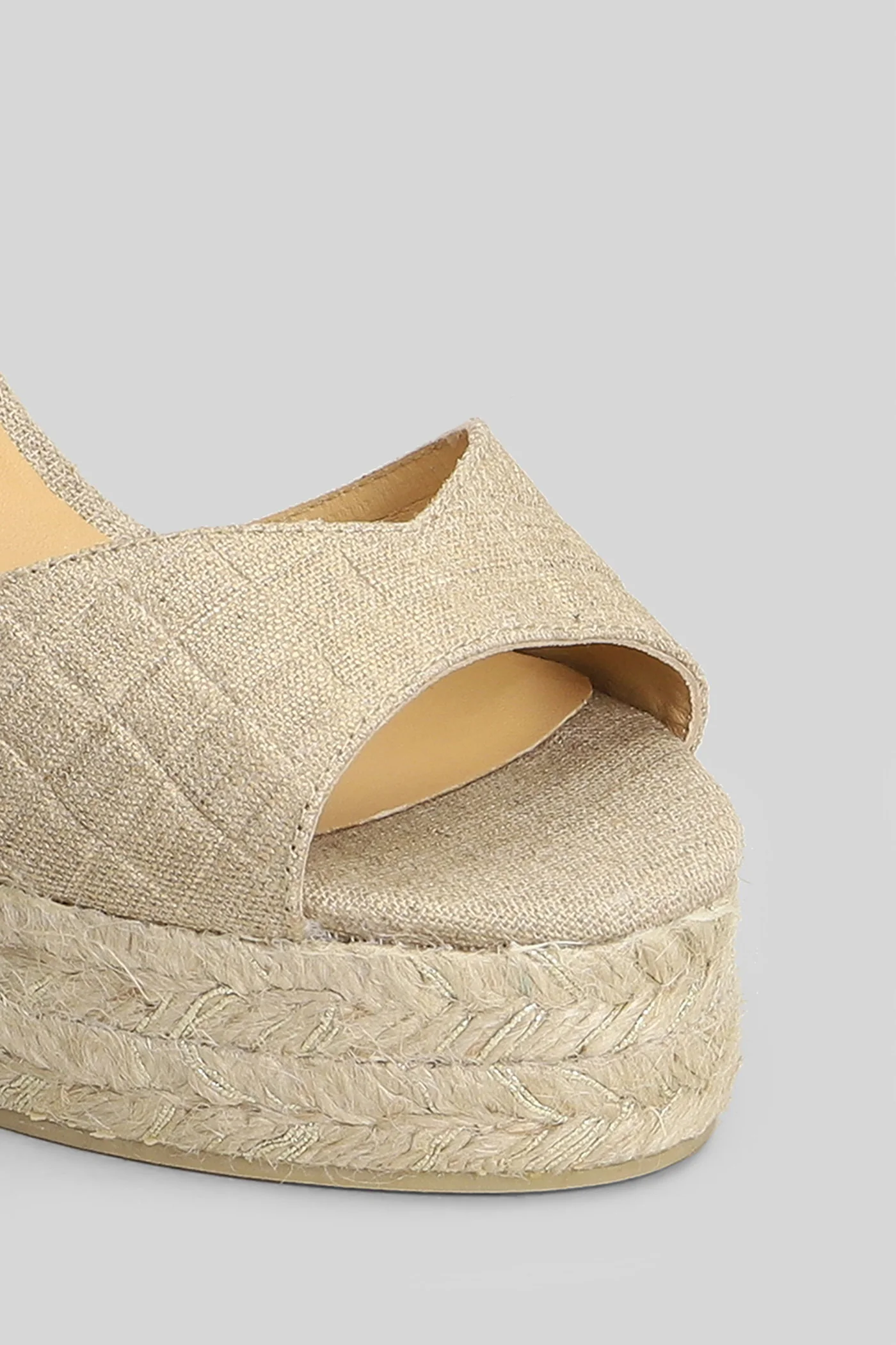 Blaudi-8Ed-290 Wedges in gold fabric - Image 5