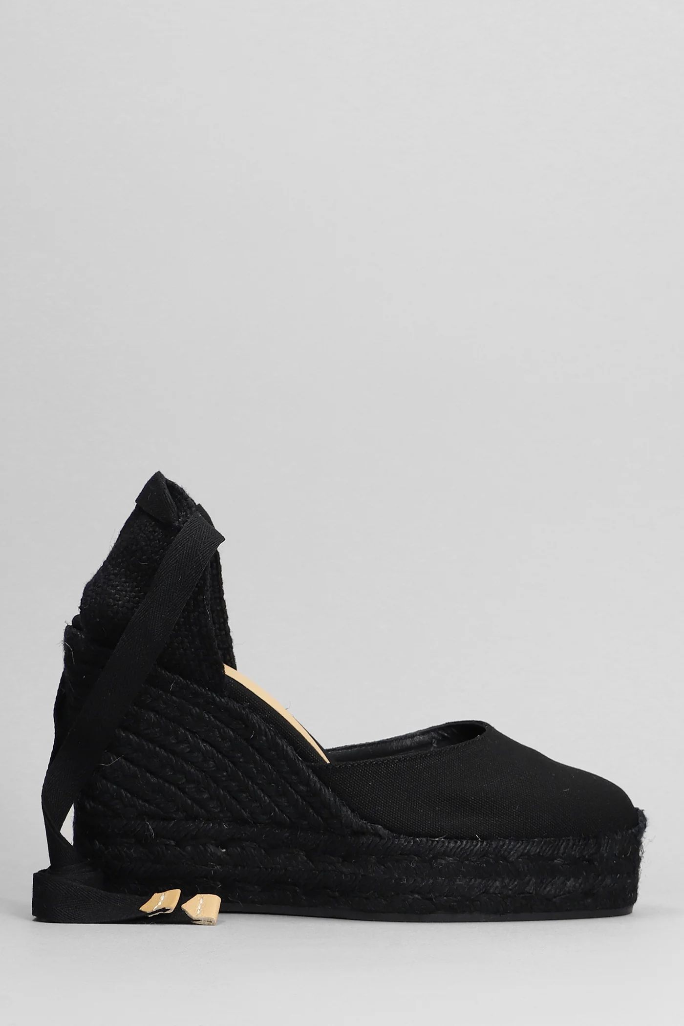 Carina C-8Ed-001 Wedges in black canvas