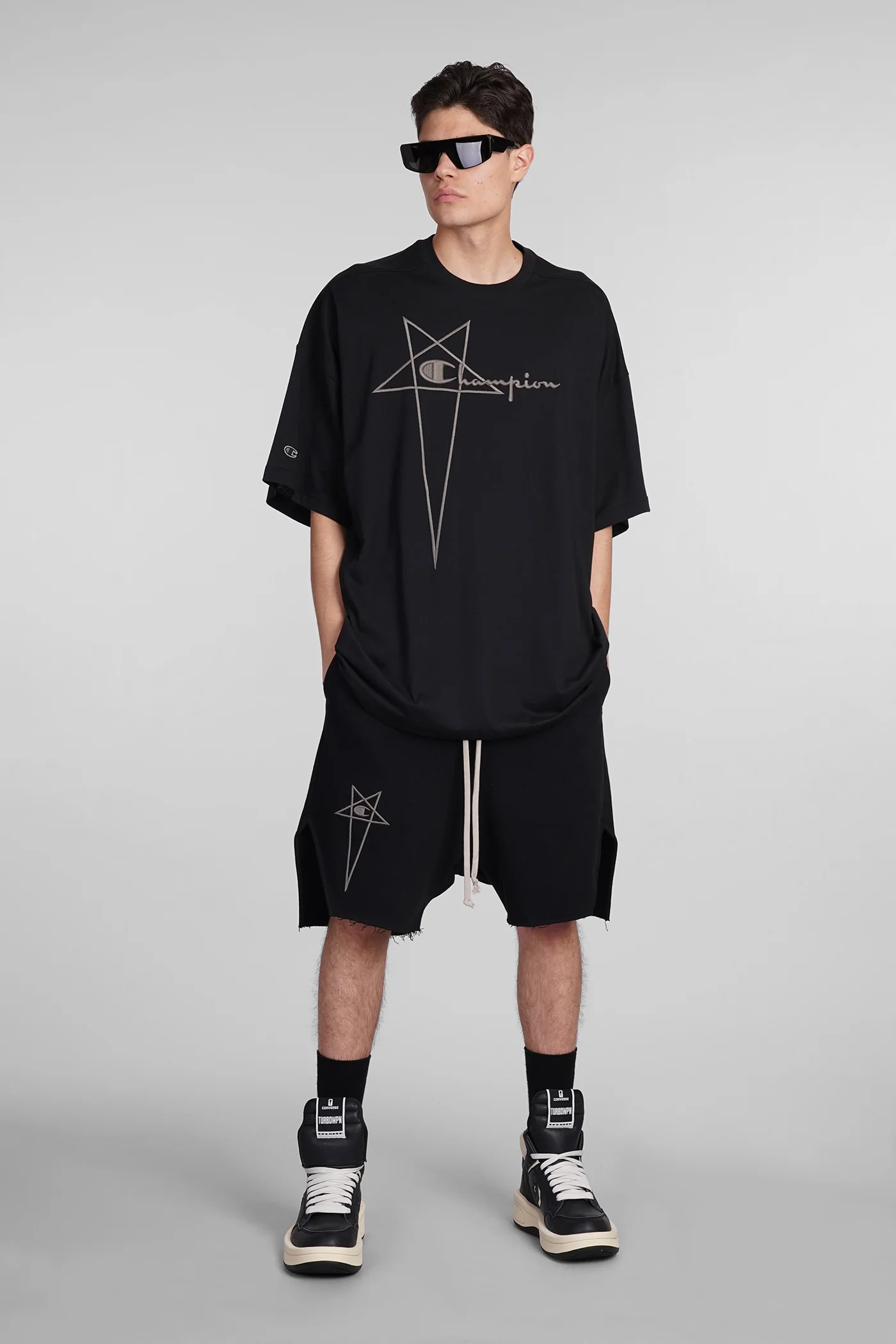 Tommy t T-Shirt in black cotton - Image 2