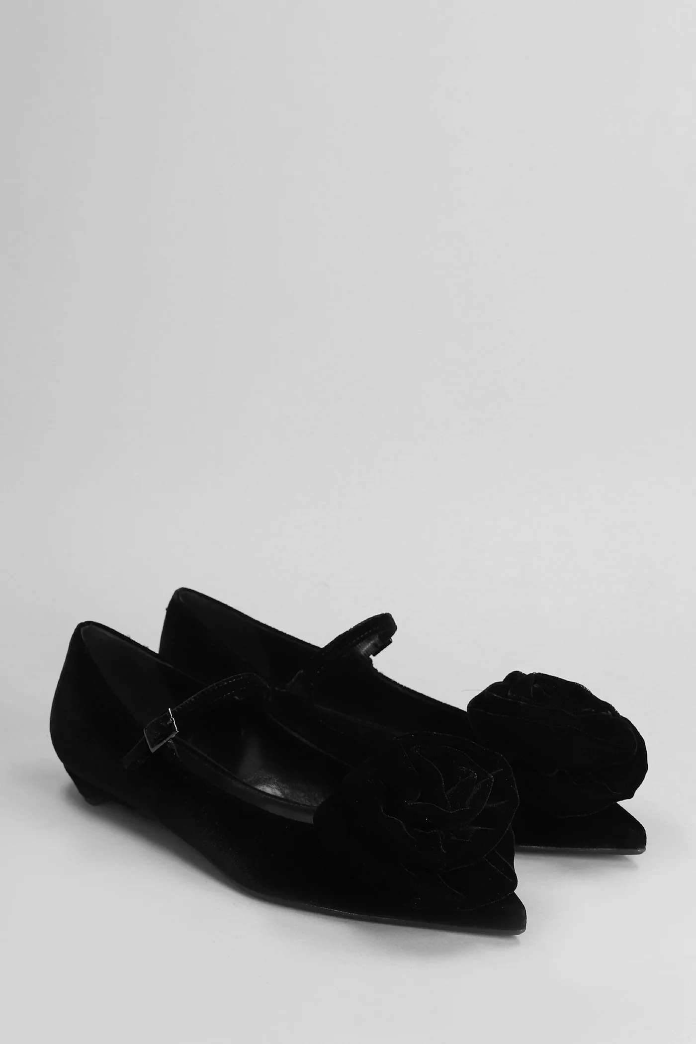 Ballet flats in black velvet - Image 2