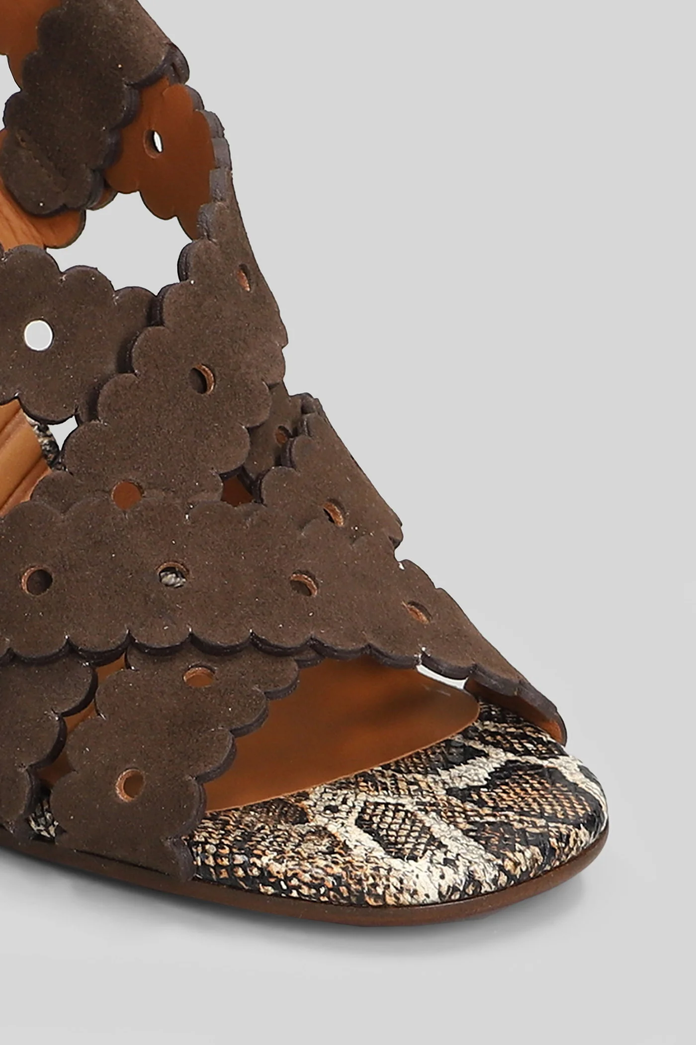 Biby Sandals in dark brown suede - Image 5
