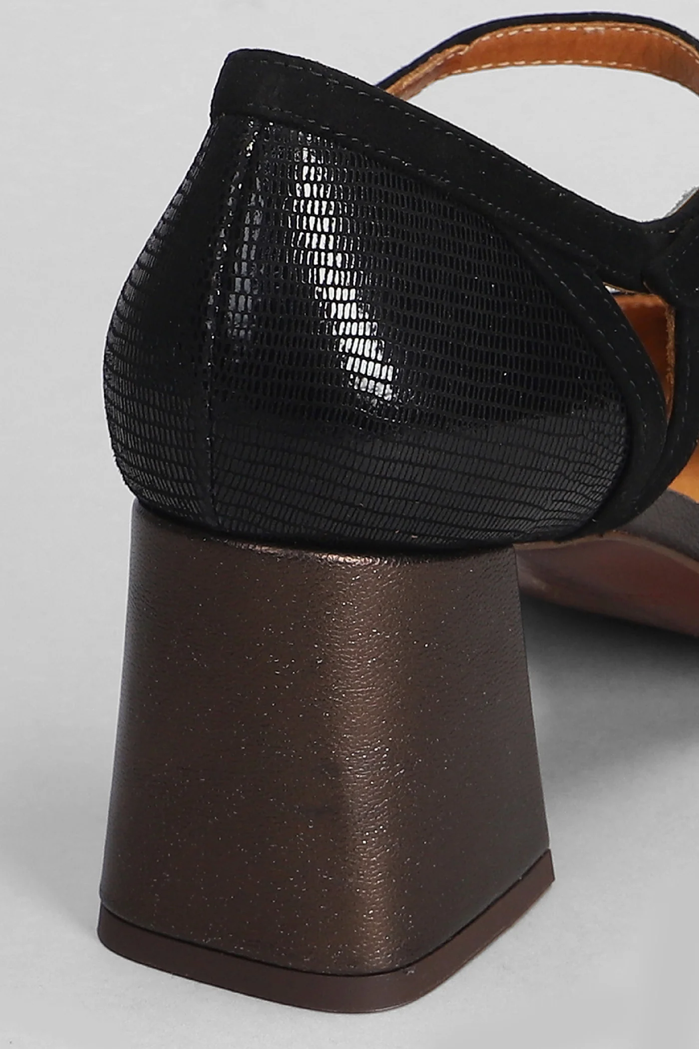 Guera Pumps in black leather - Image 5