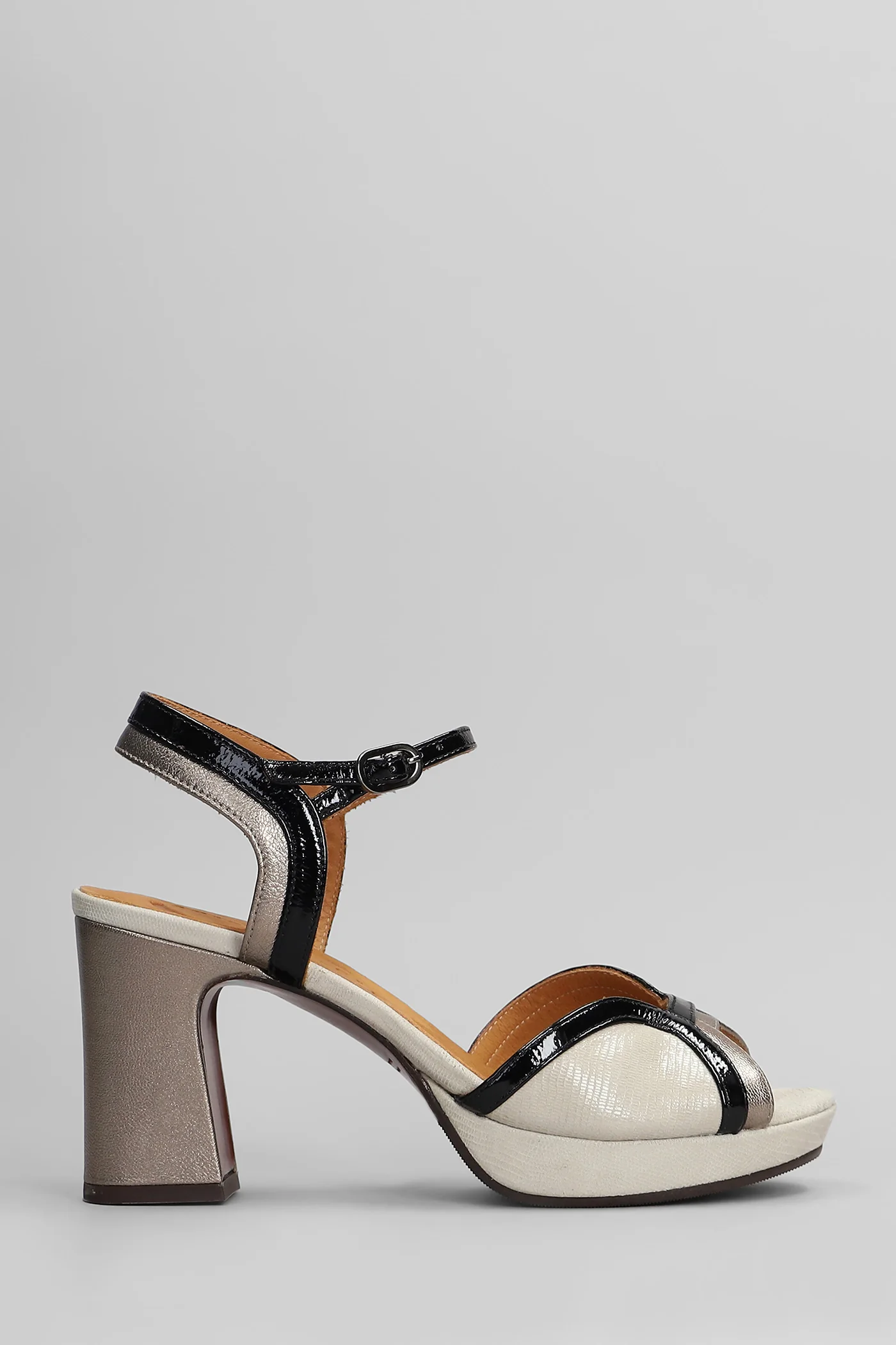 Keny 46 Sandals in beige leather