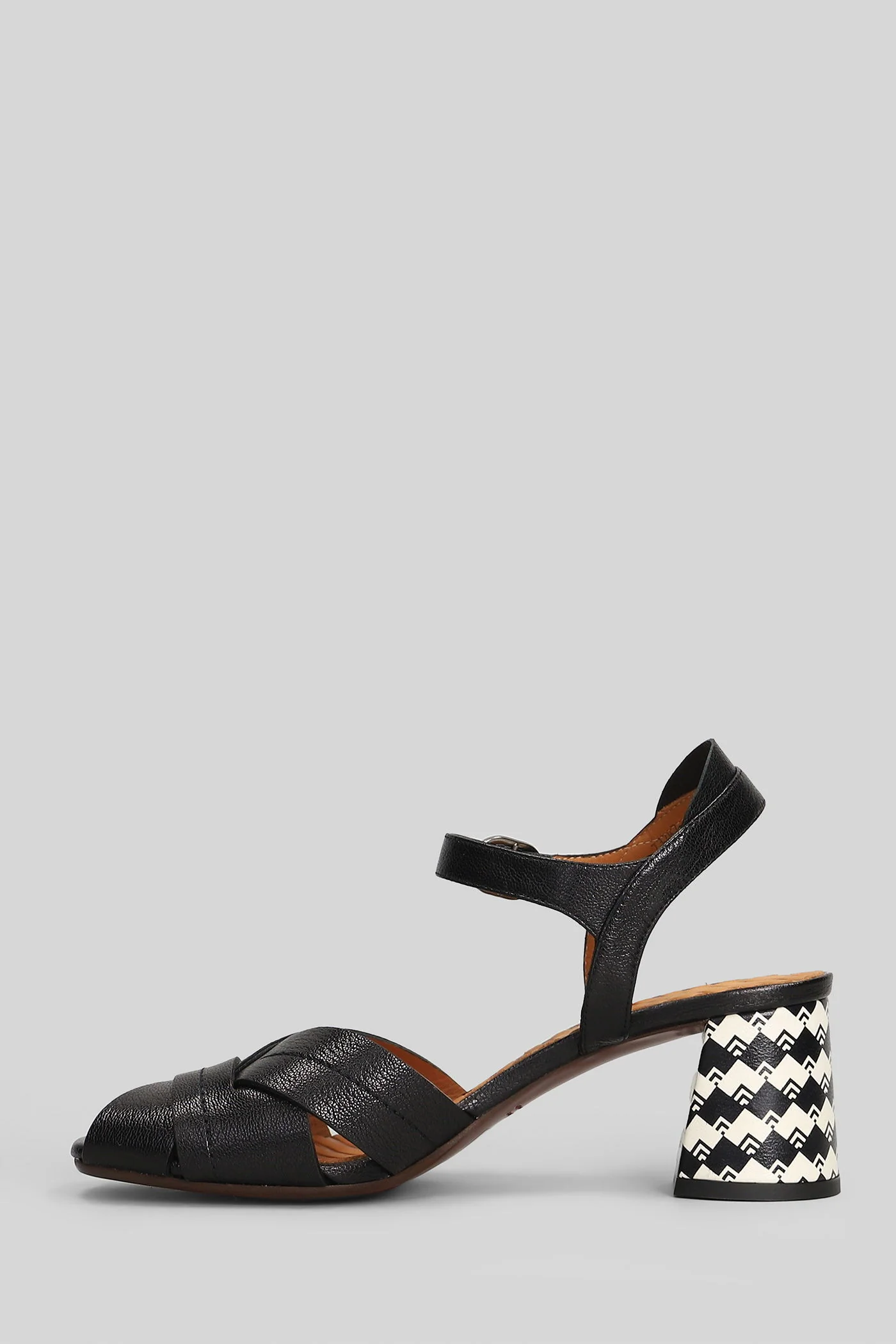 Rucina Sandals in black leather - Image 3