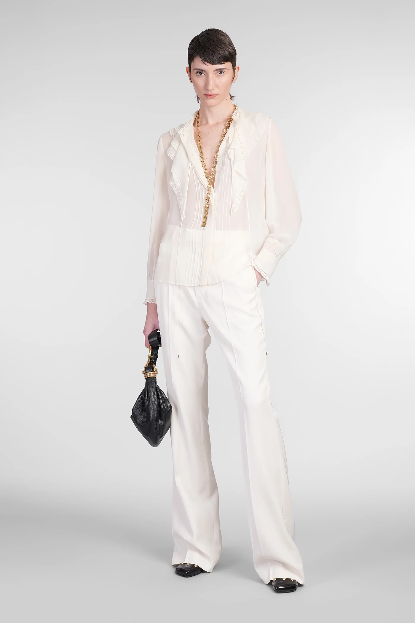 Blouse in beige silk - Image 2