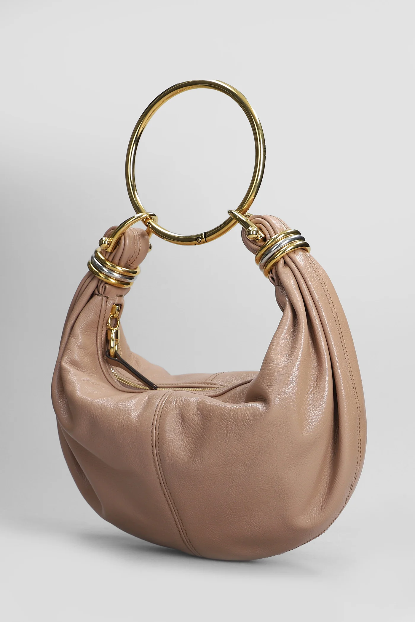 Bracelet bag Hand bag in powder leather - Image 2
