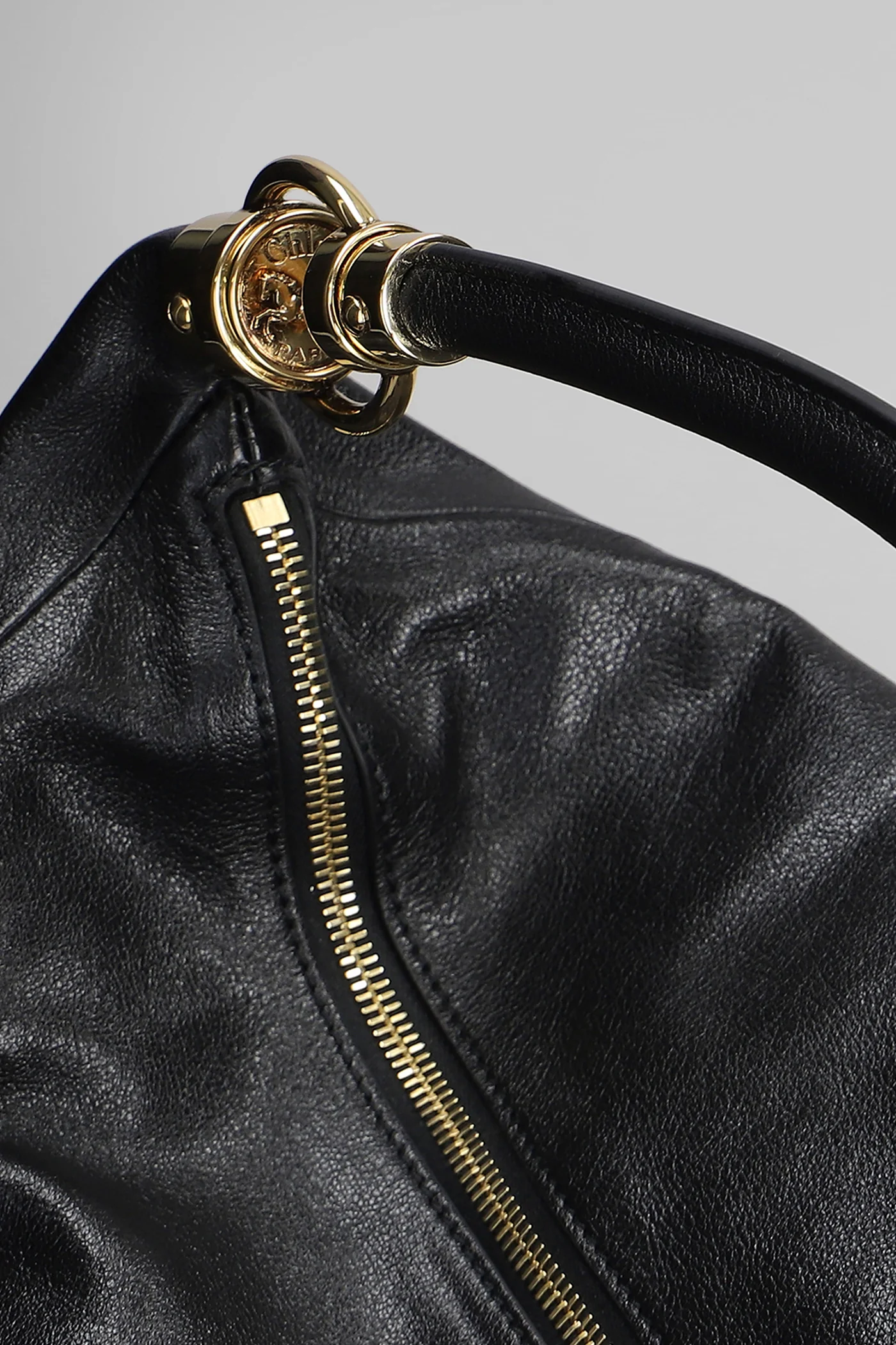 Hobo bag Shoulder bag in black leather - Image 4