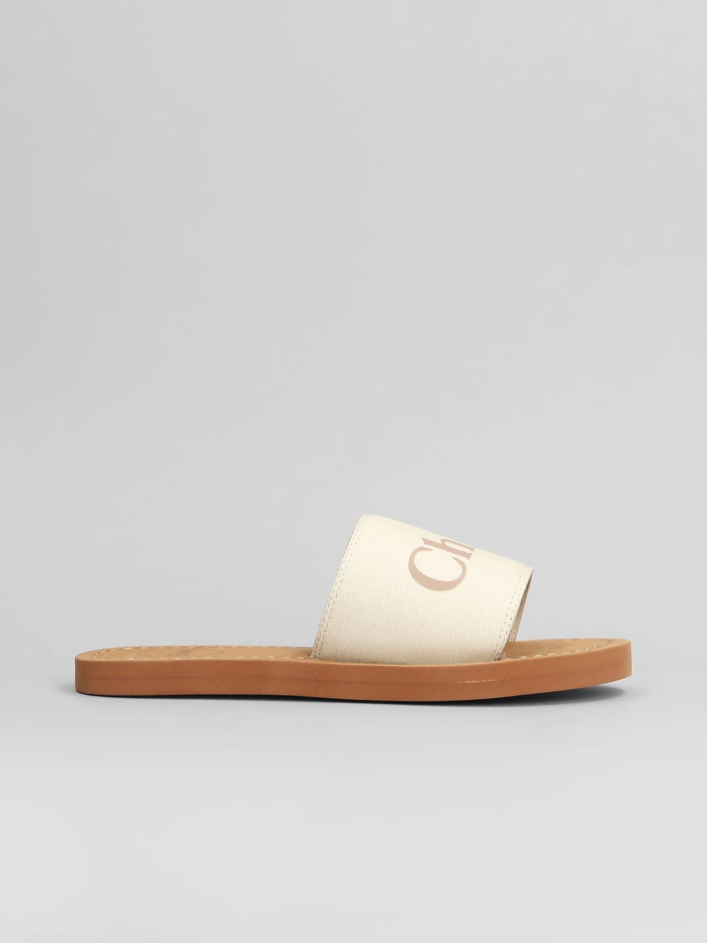 Flats in beige cotton