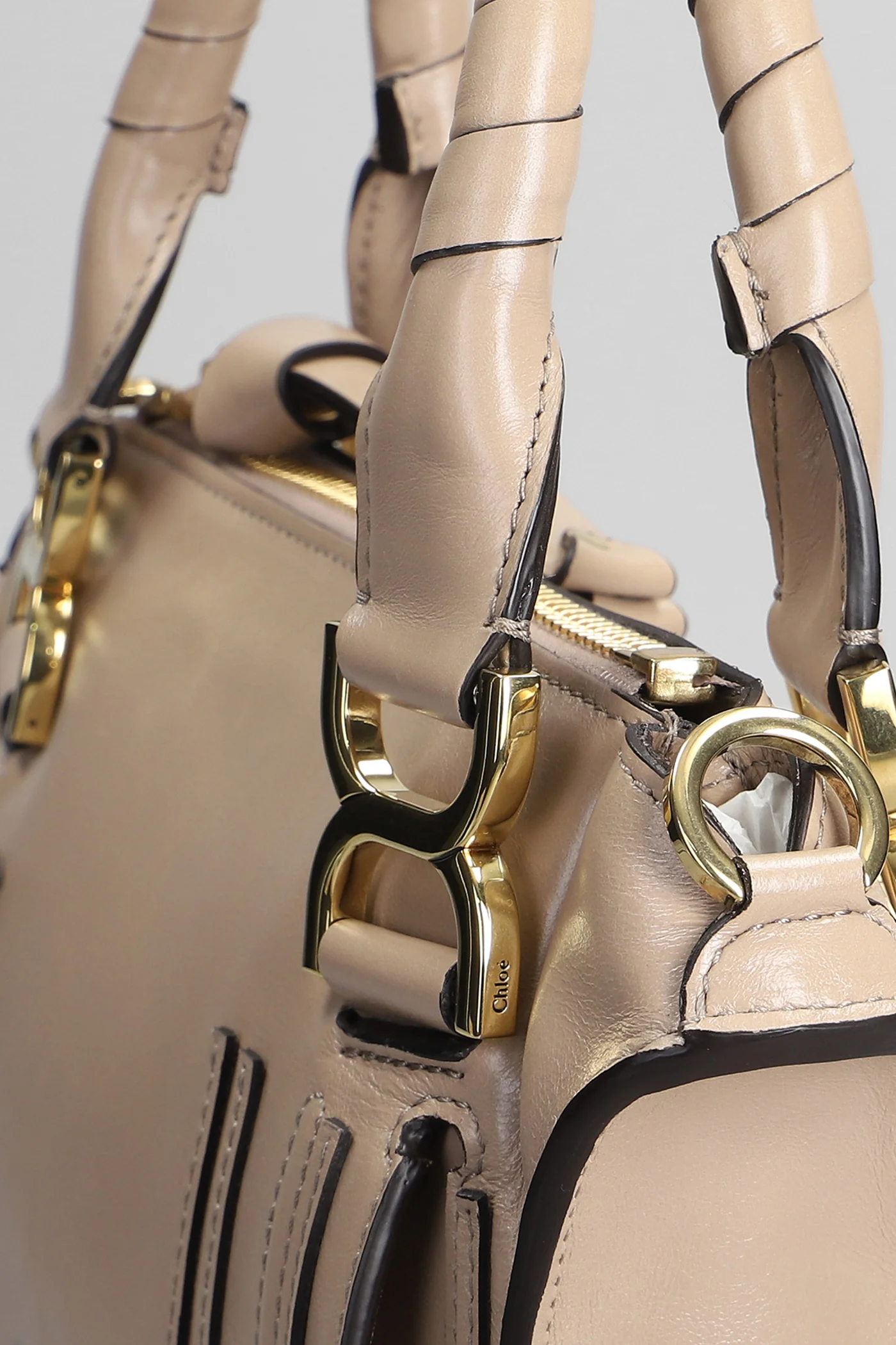 Mercie Shoulder bag in beige leather - Image 4