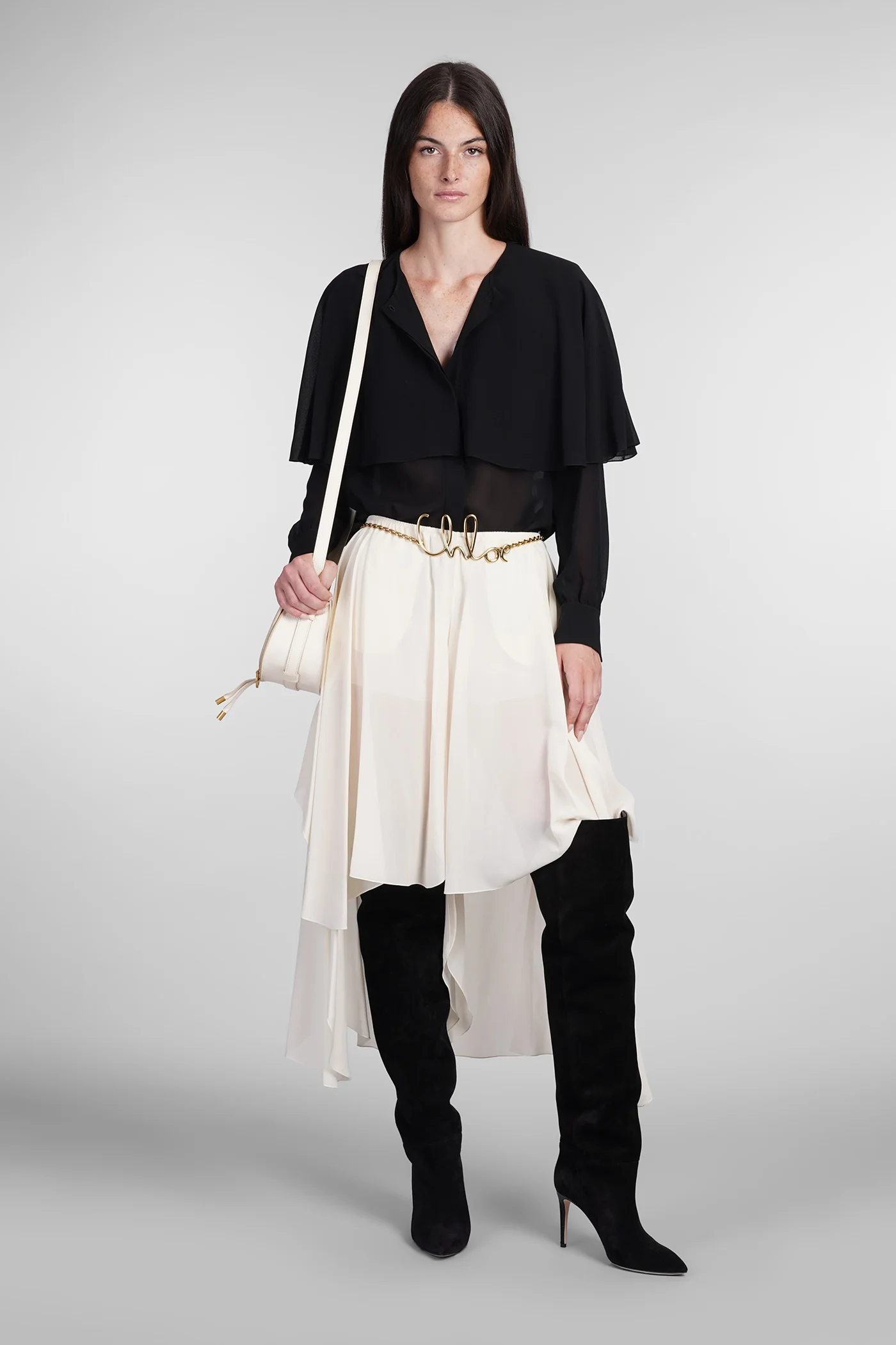 Shorts in beige silk - Image 2