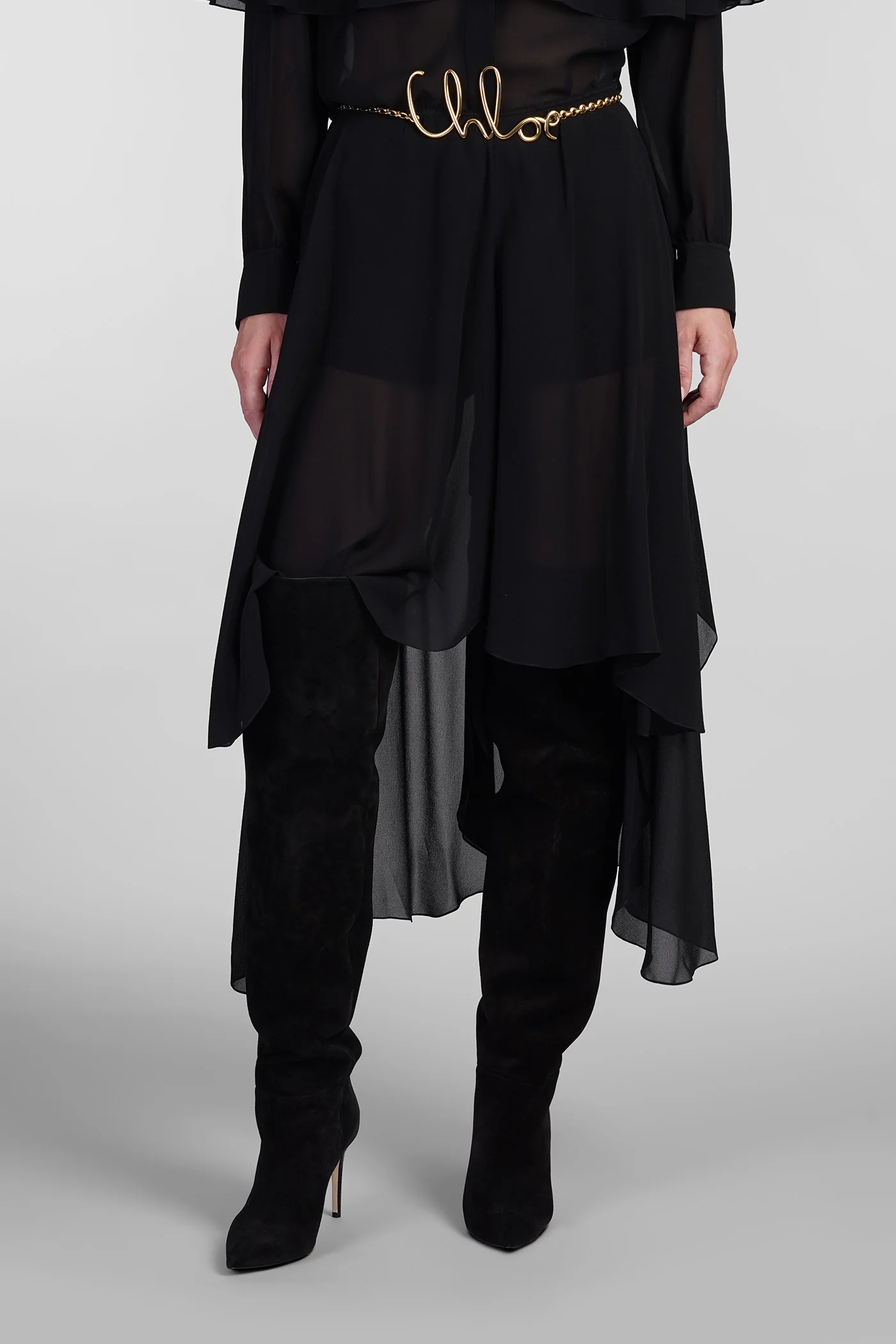 Shorts in black silk
