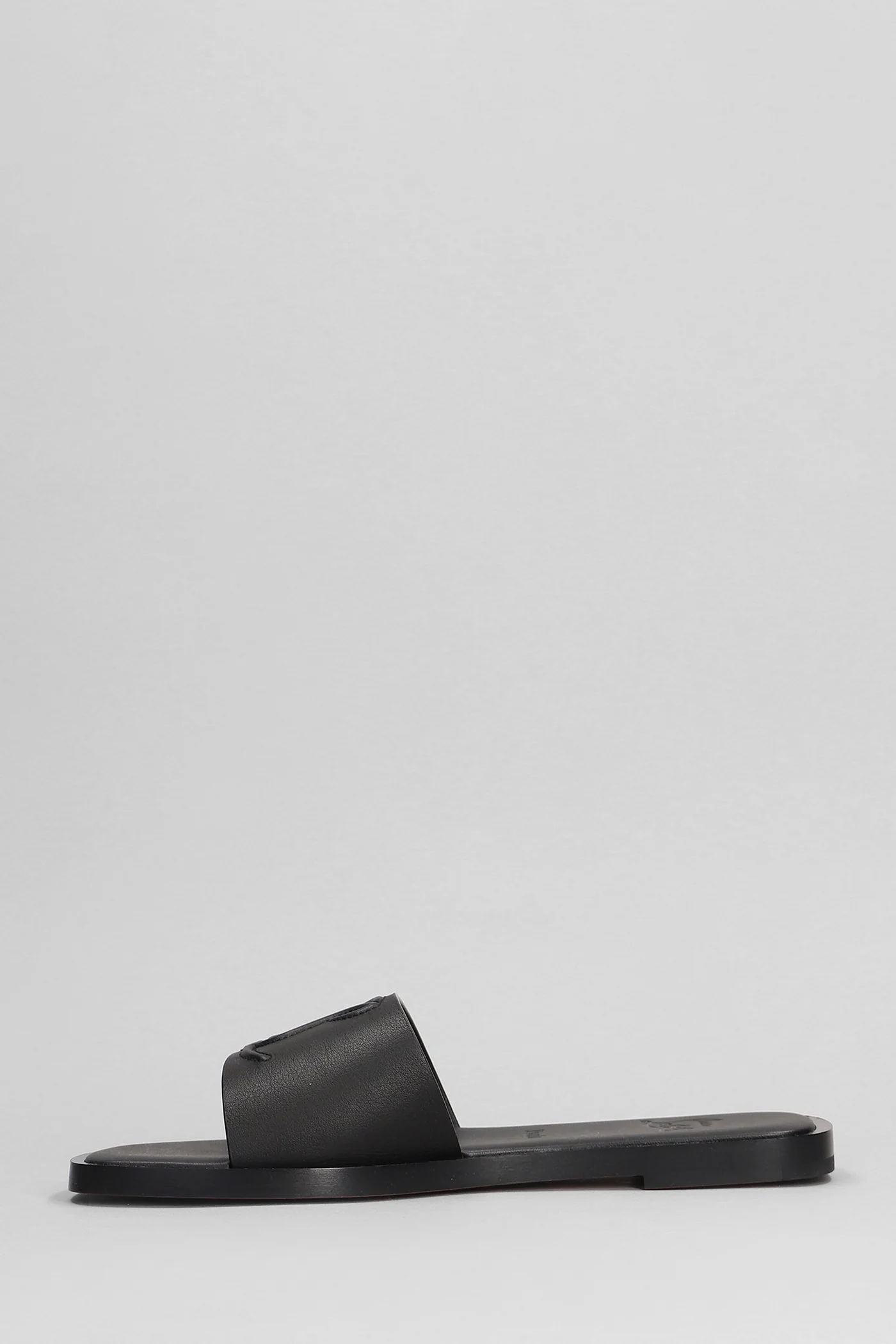 Cl mule flat Slipper-Mule in black leather - Image 3