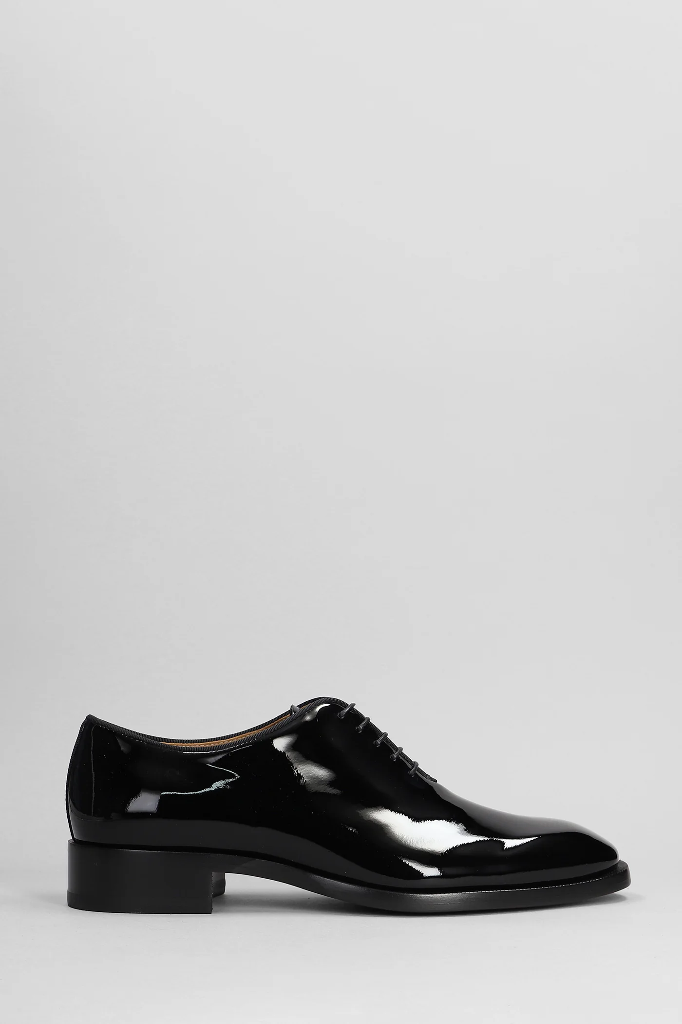 Corteo Lace up shoes in black patent leather