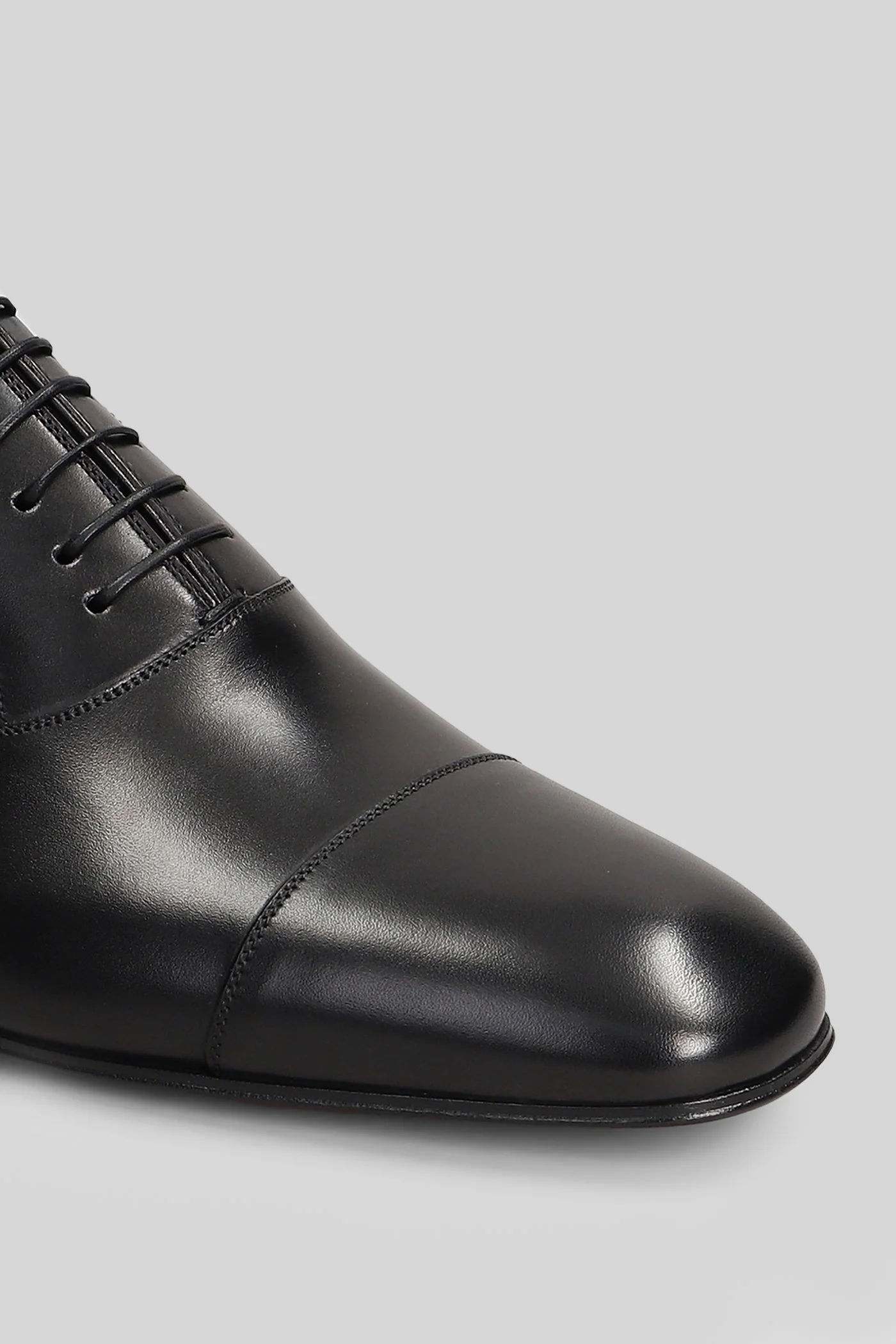 Greggo Lace up shoes in black leather - Image 5
