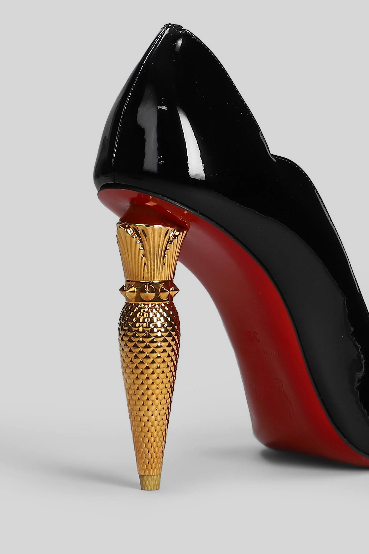 Lipchick 100 Pumps in black patent leather - Image 5