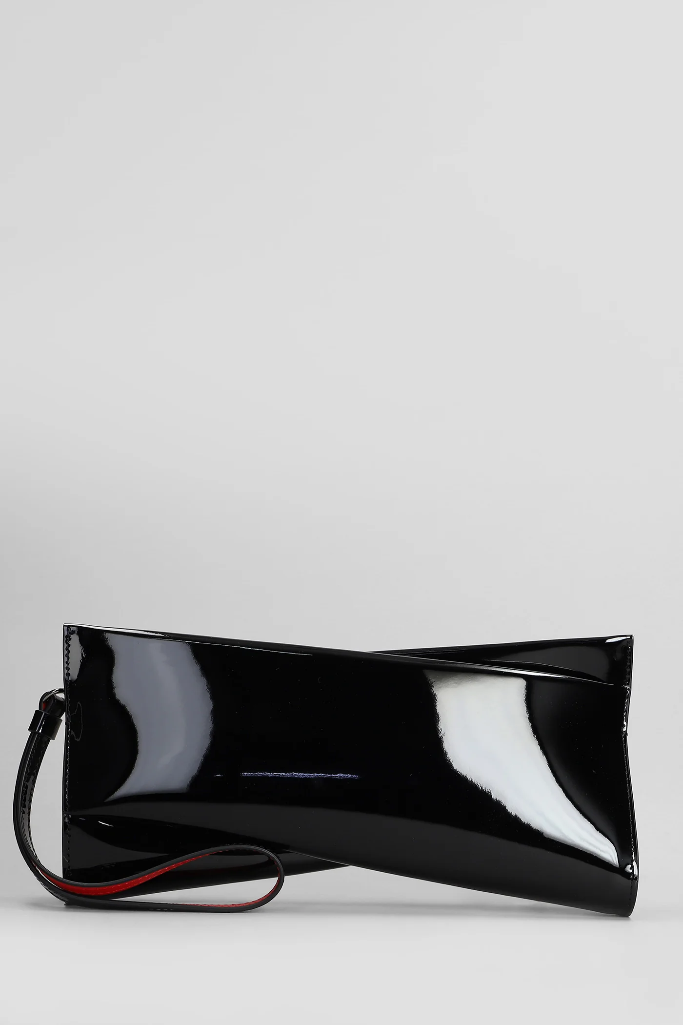 Loubitwist Clutch in black patent leather
