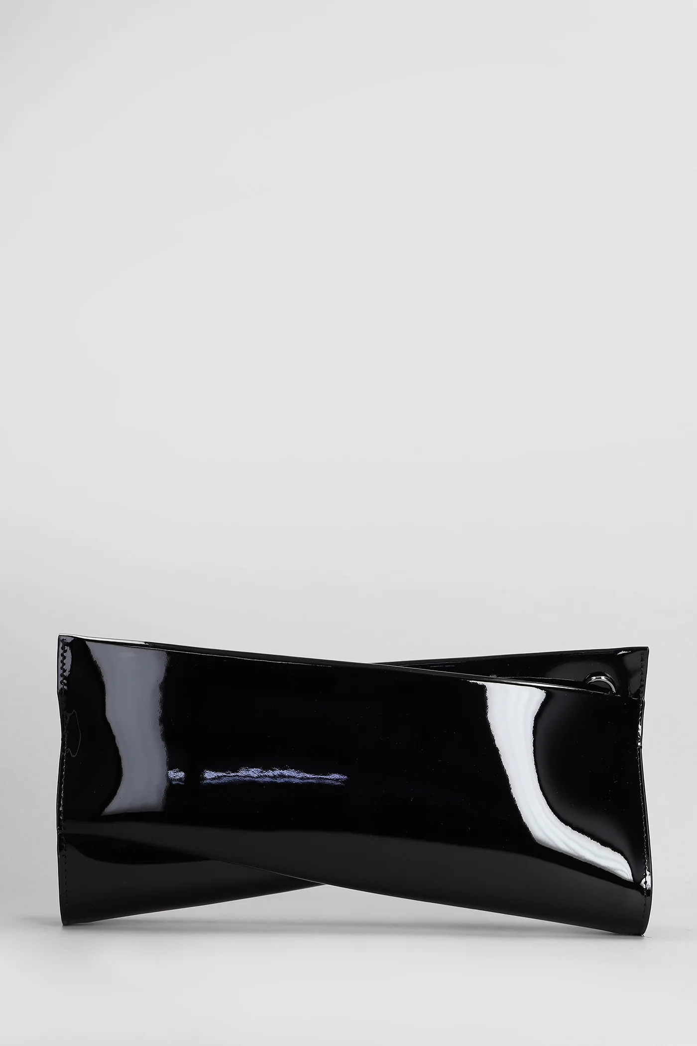 Loubitwist Clutch in black patent leather - Image 3