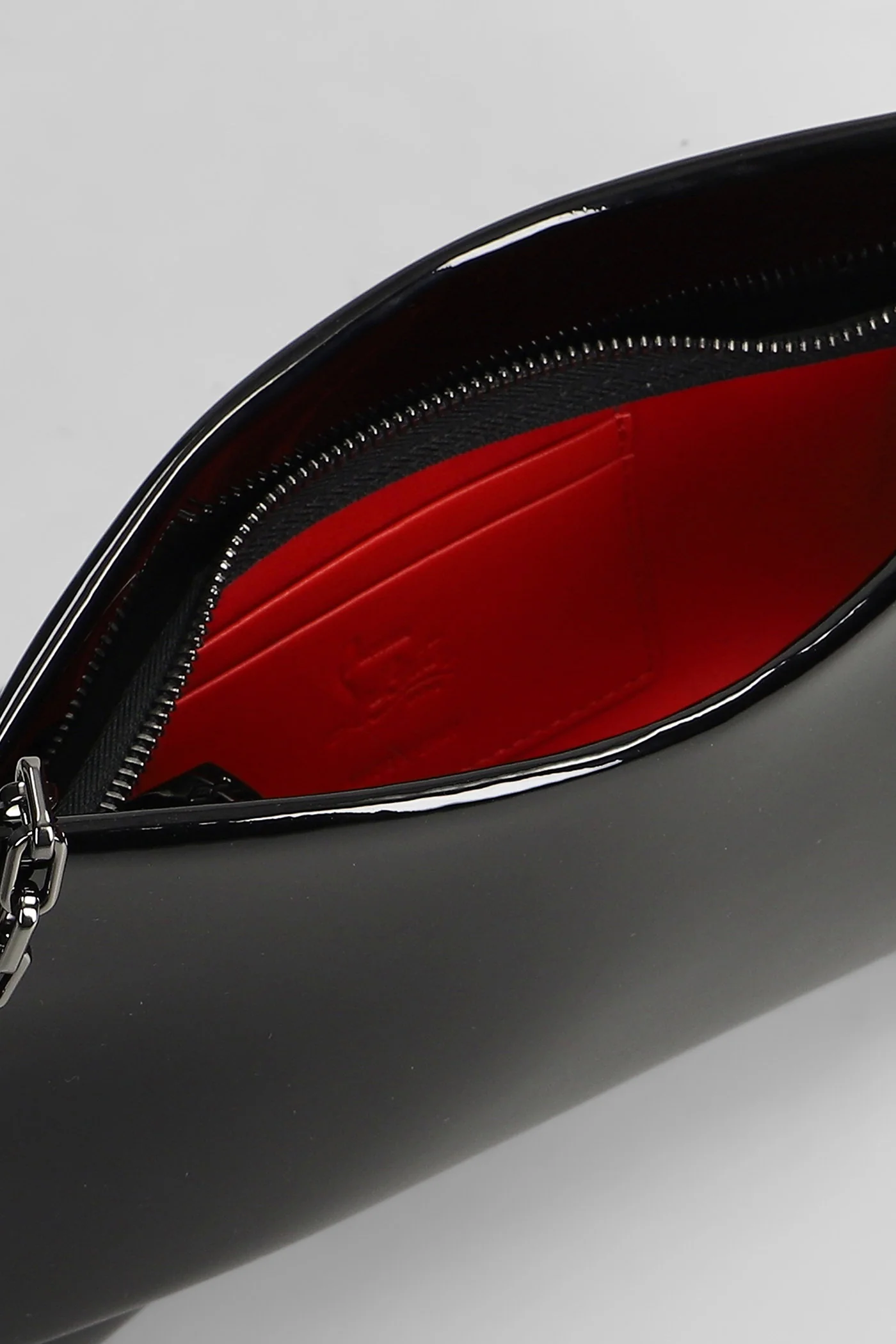 Loubitwist clutch Shoulder bag in black patent leather - Image 4