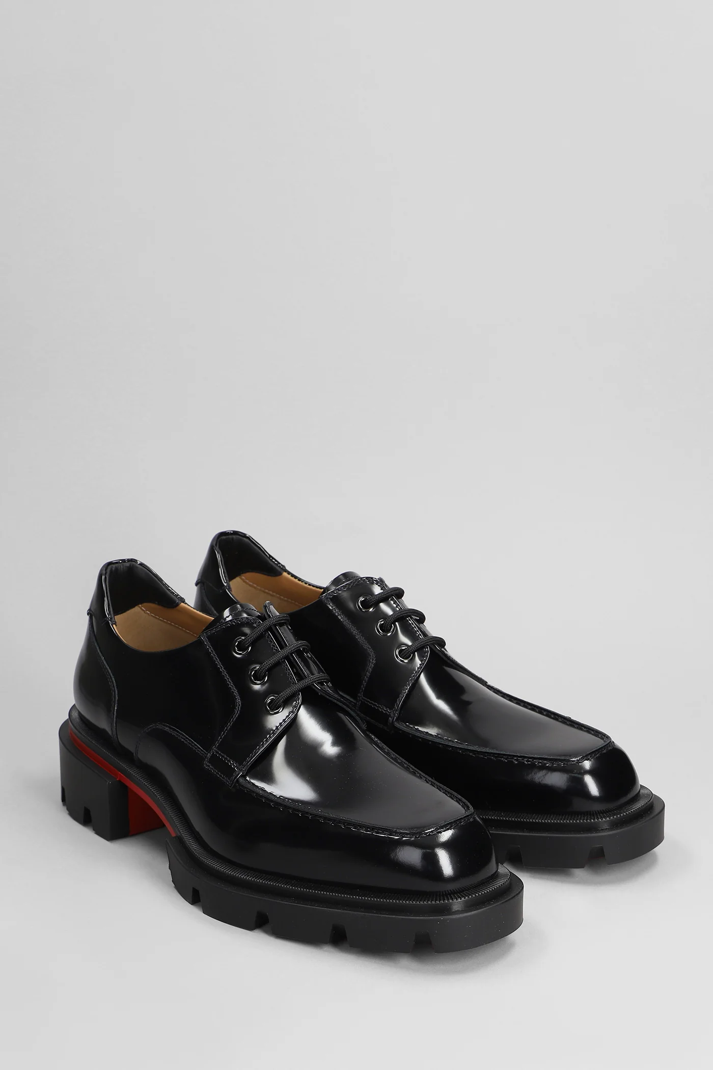 Our georges Lace up shoes in black patent leather