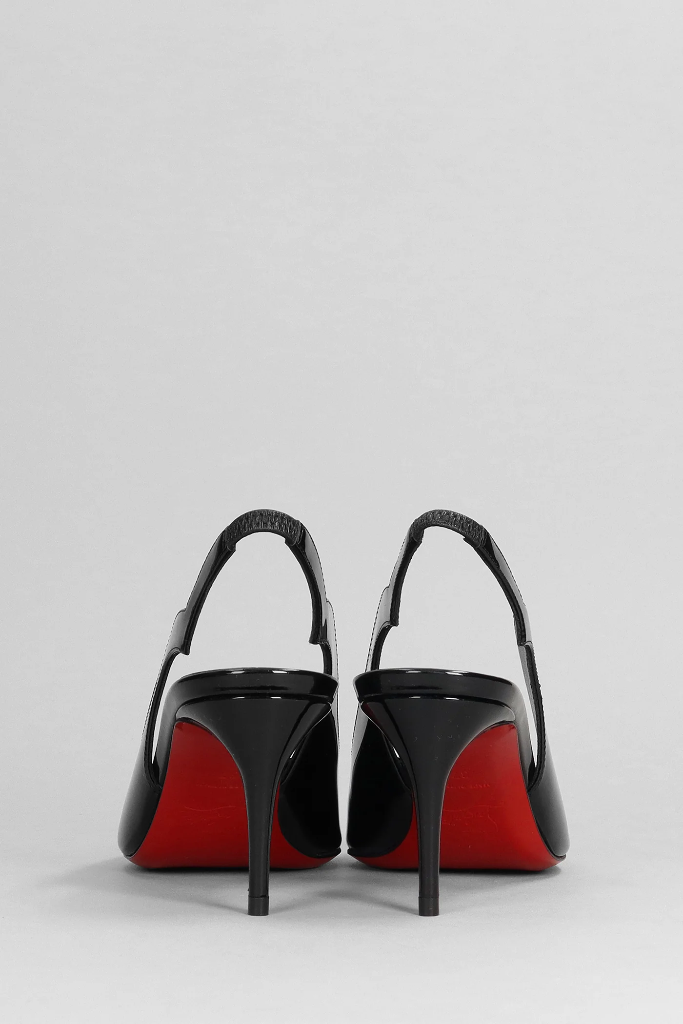 Pumps in black patent leather - Image 4