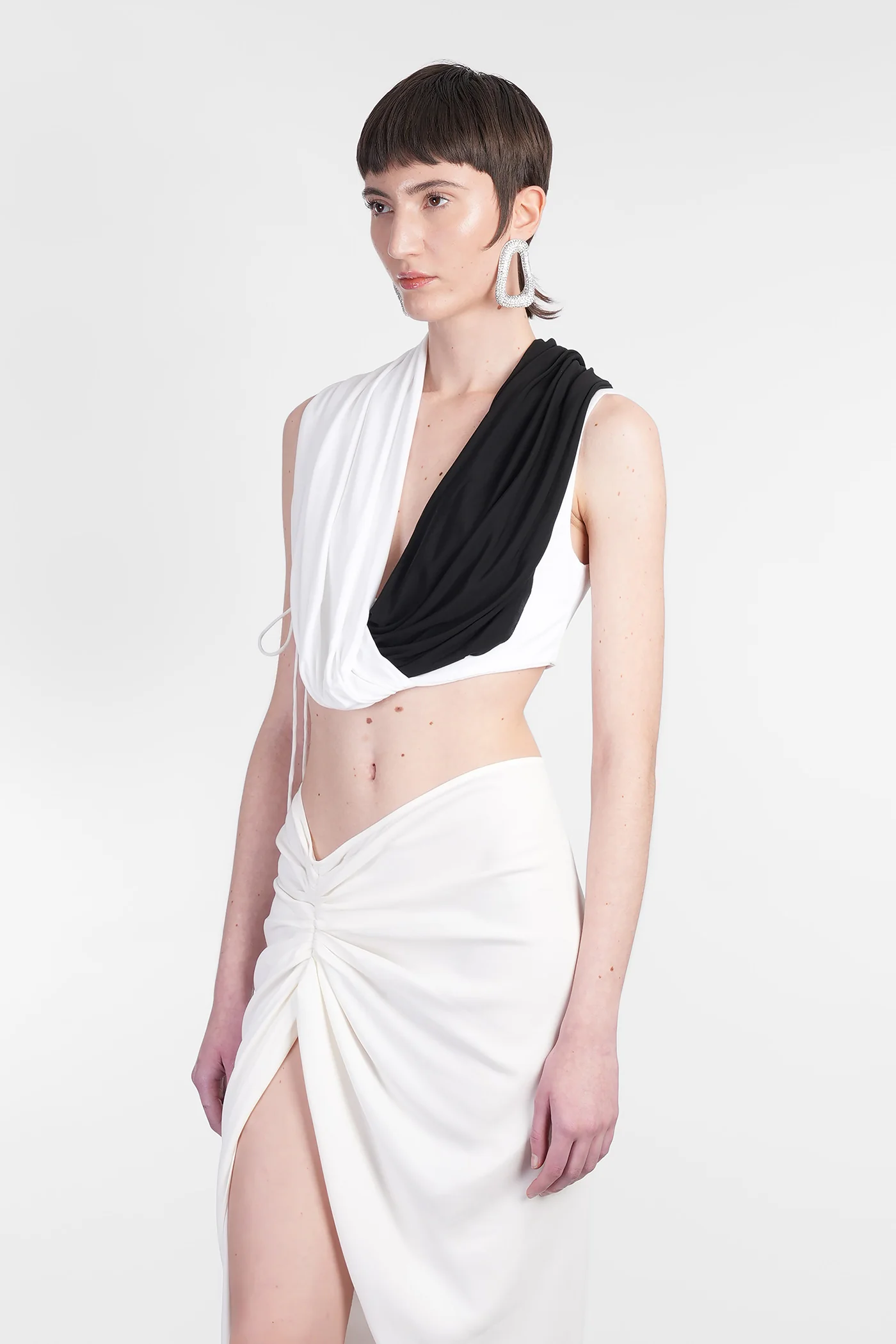 Topwear in black viscose - Image 4