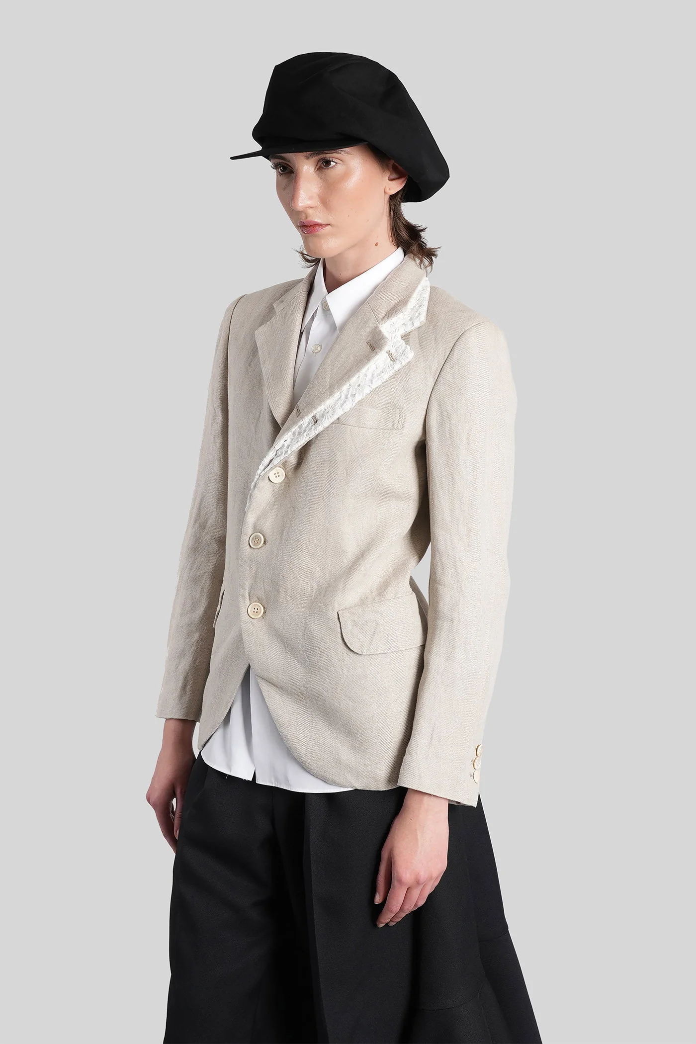 Blazer in beige linen - Image 4