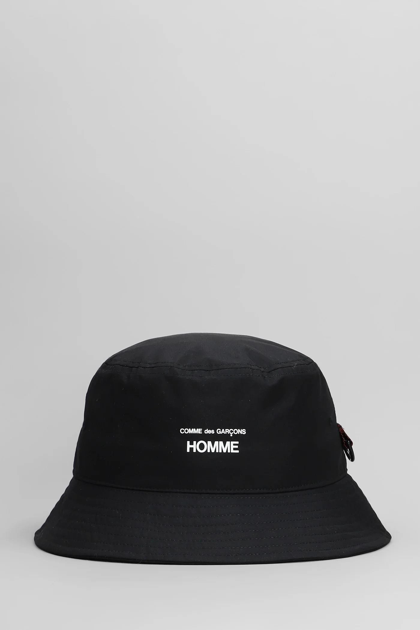 Hats in black nylon