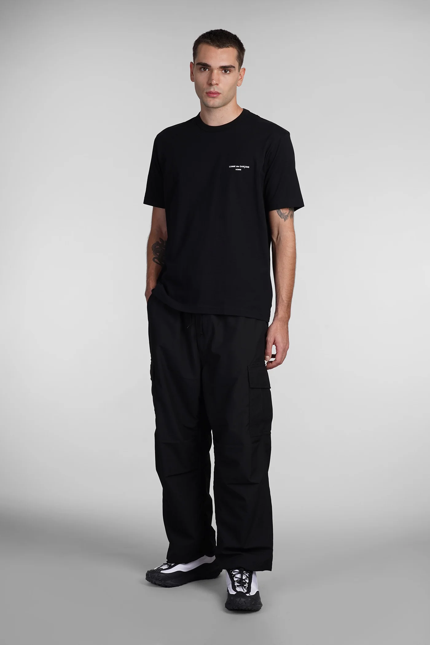 T-Shirt in black cotton - Image 2