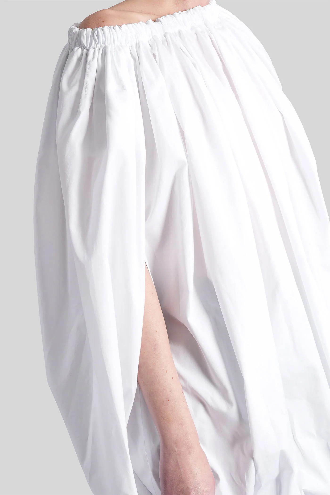 Mini dress in white cotton - Image 5