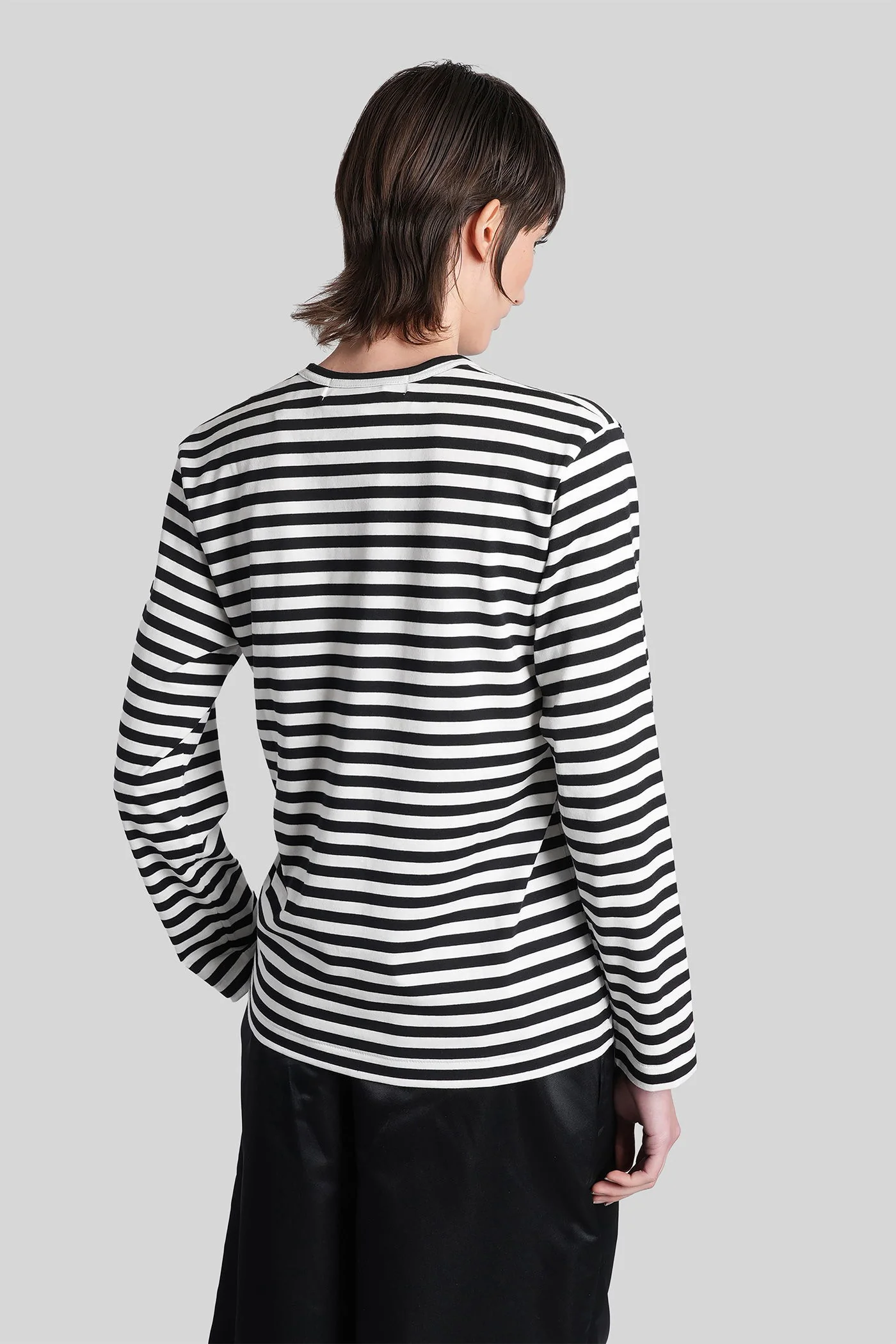 in black cotton - Image 3