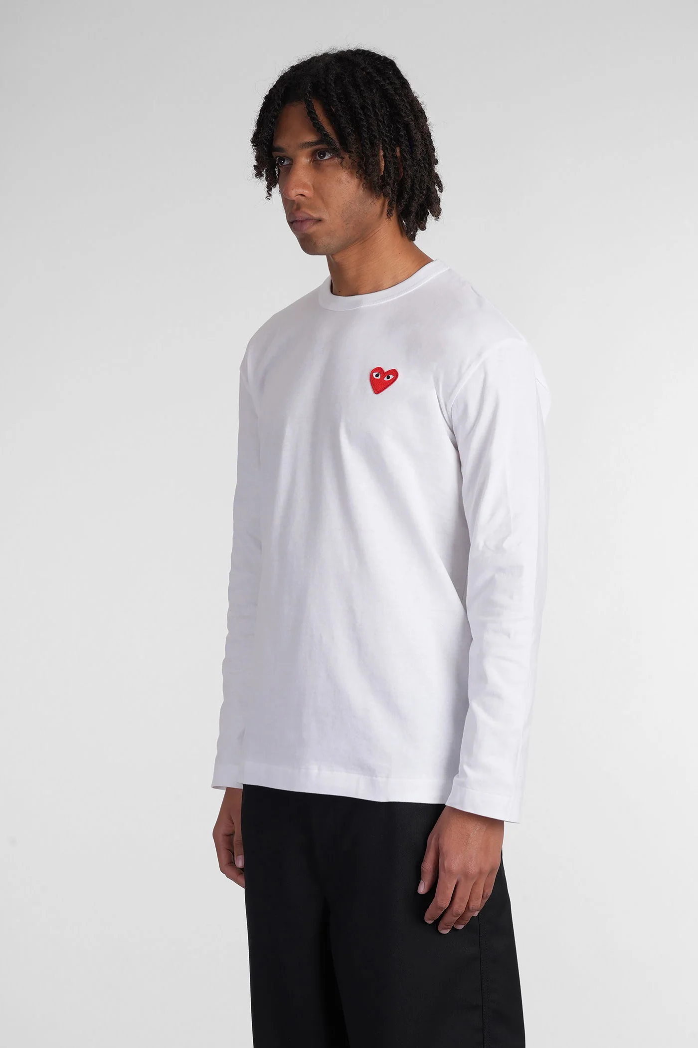 in white cotton - Image 4