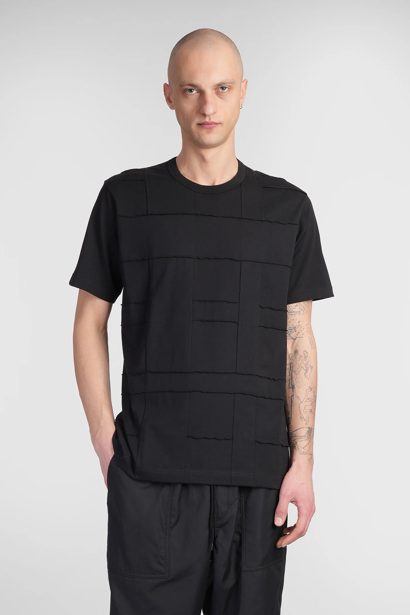 T-Shirt in black cotton