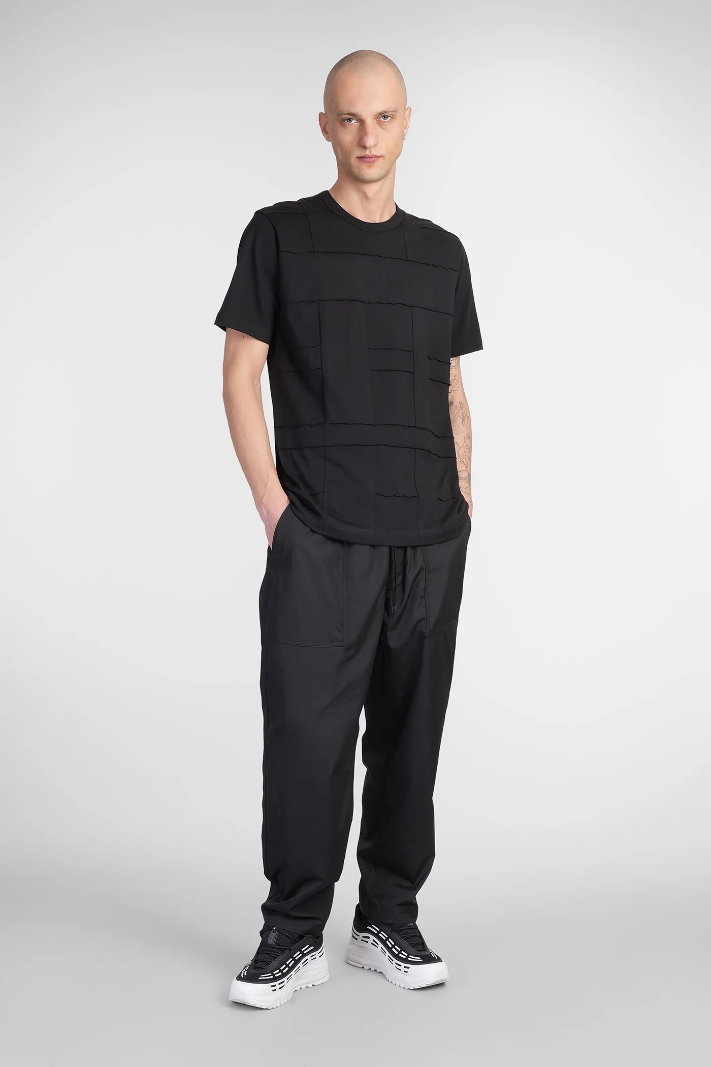 T-Shirt in black cotton - Image 2