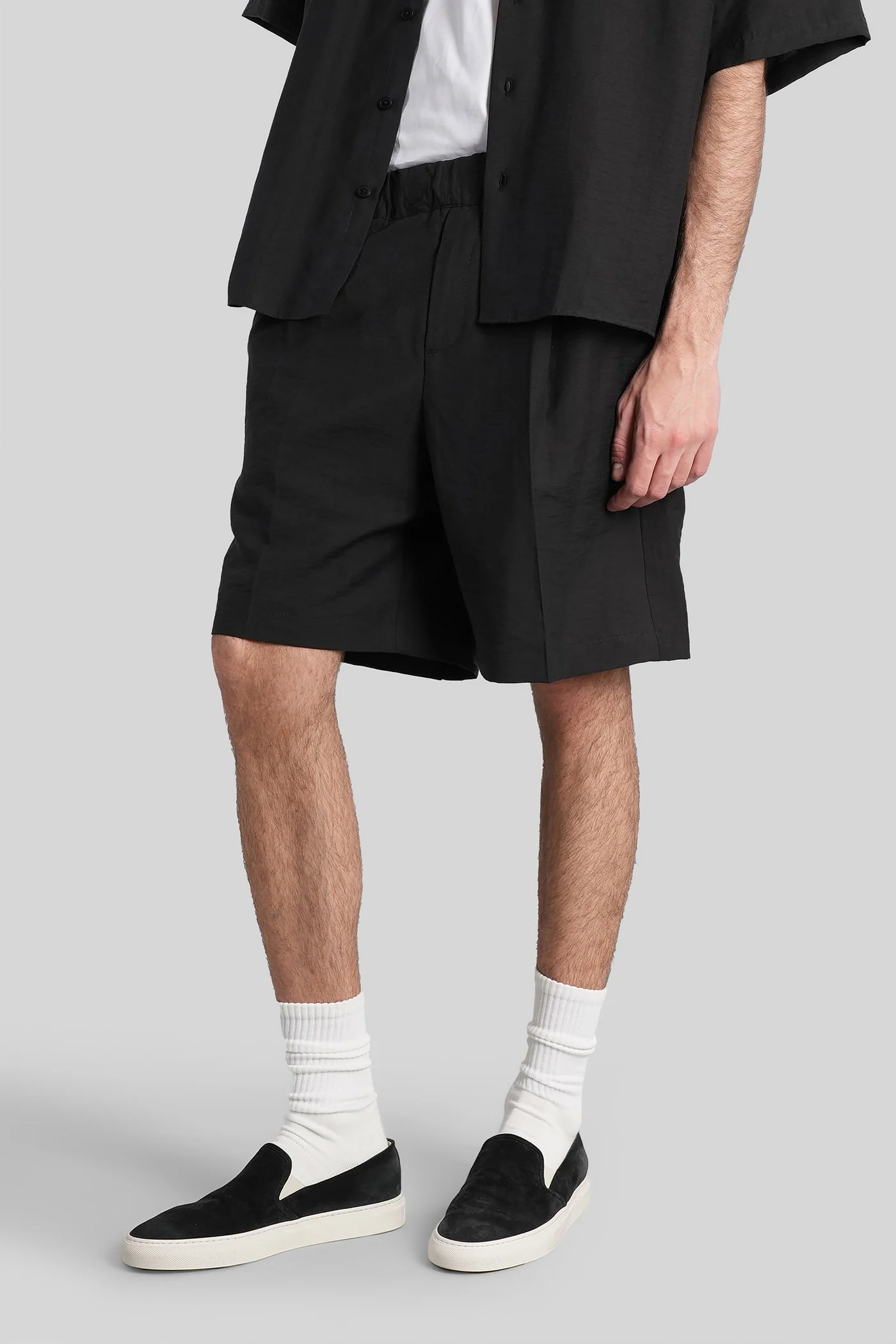 Tony Shorts in black Cly - Image 4