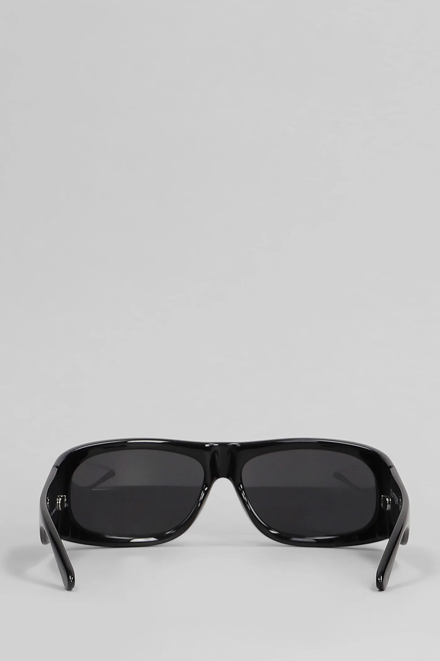 Sunglasses in black acetate - Image 3