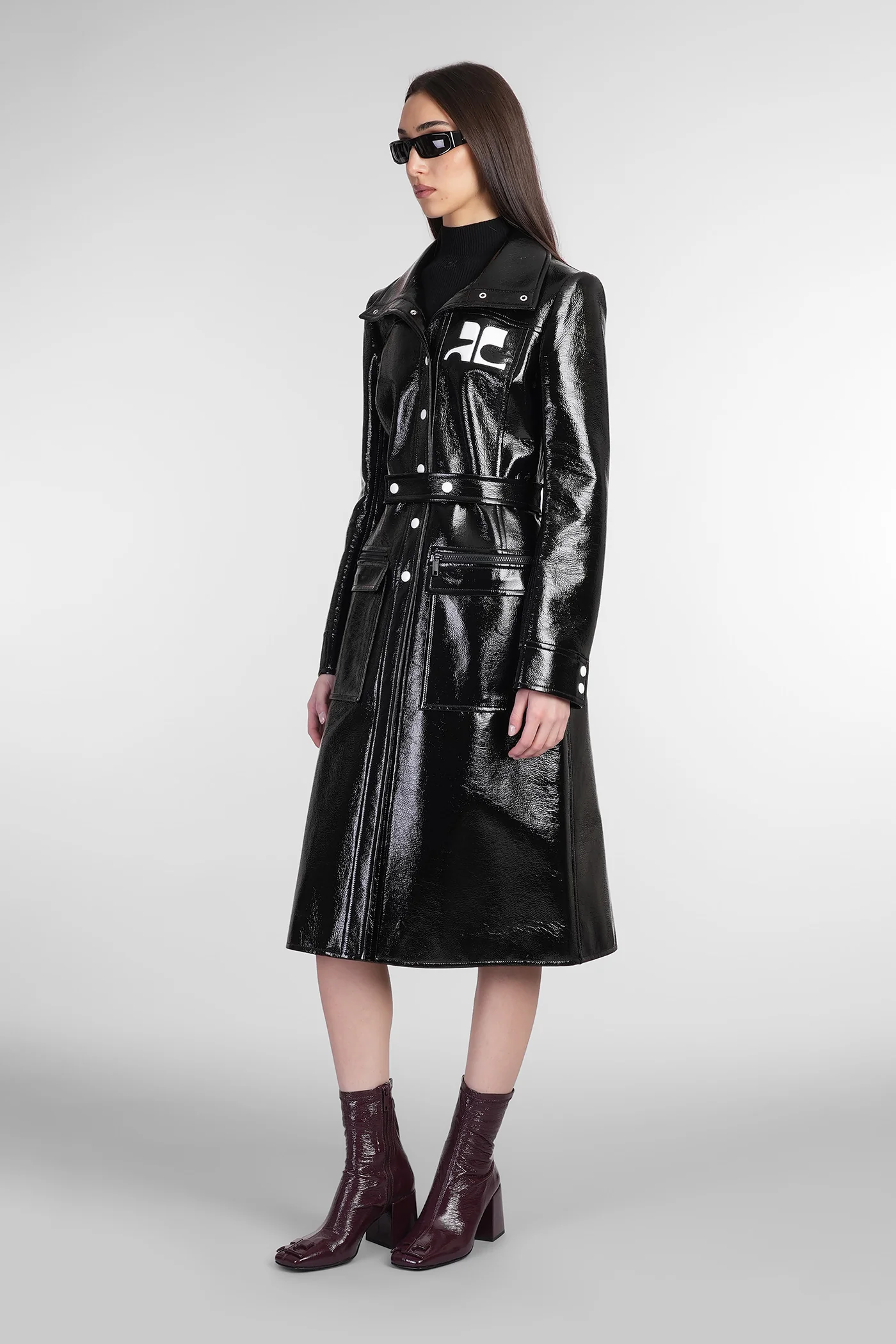 Trench in black Polyuretan - Image 19