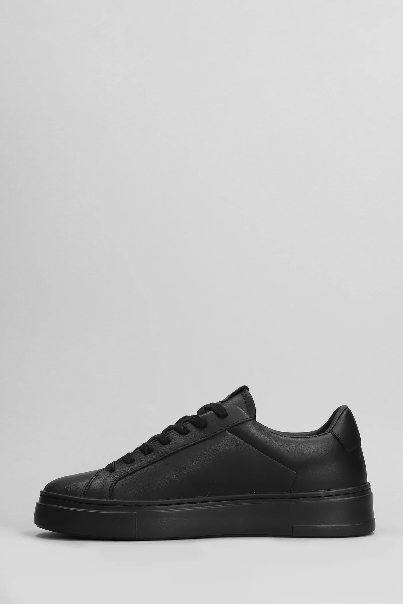 Extralight Sneakers in black leather - Image 3