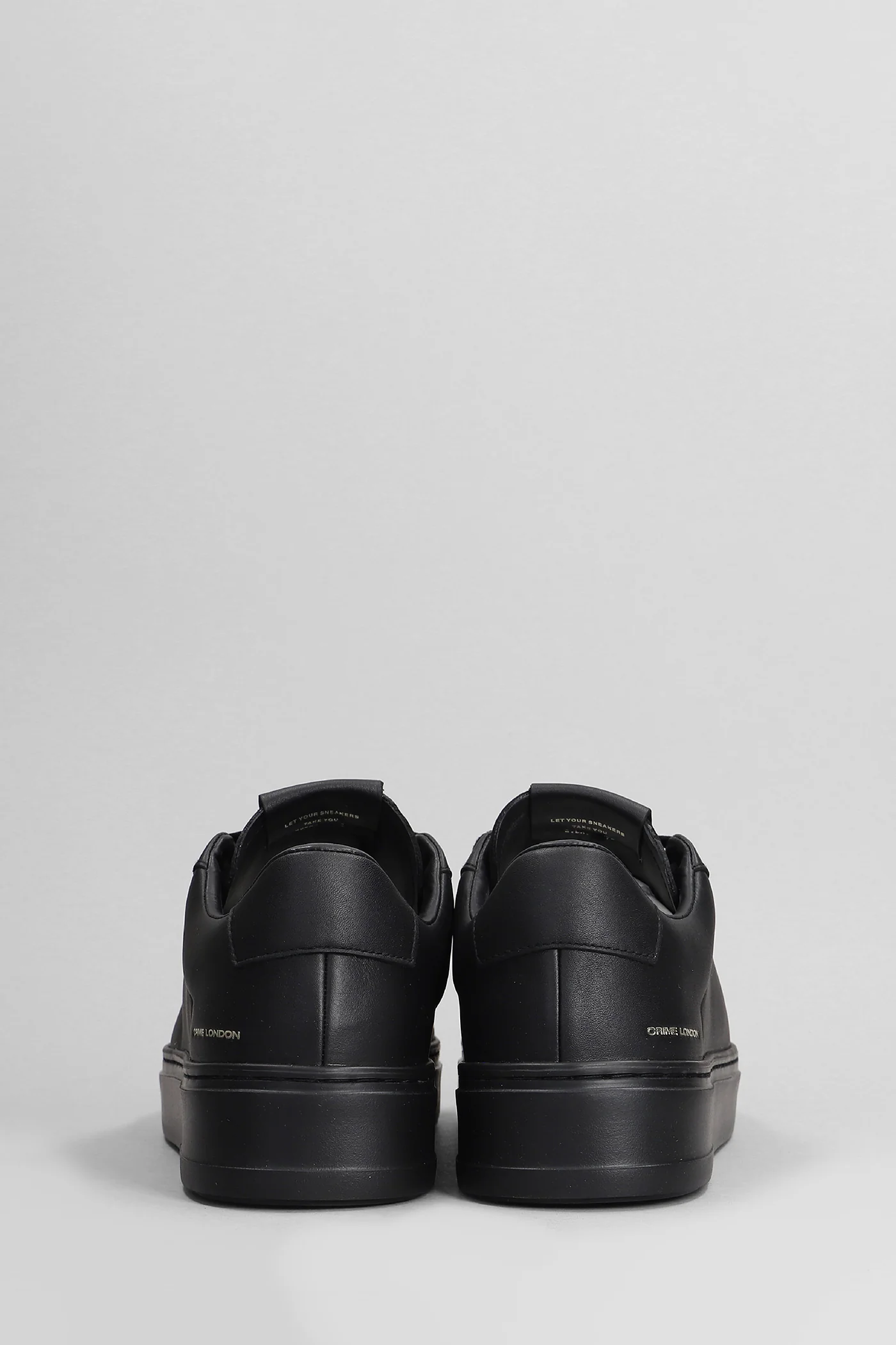 Extralight Sneakers in black leather - Image 4