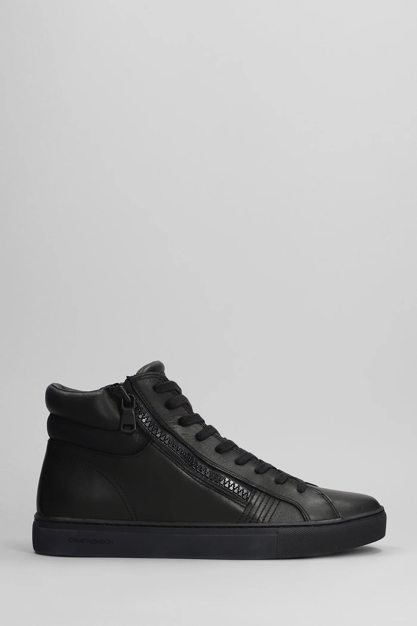 Java Sneakers in black leather