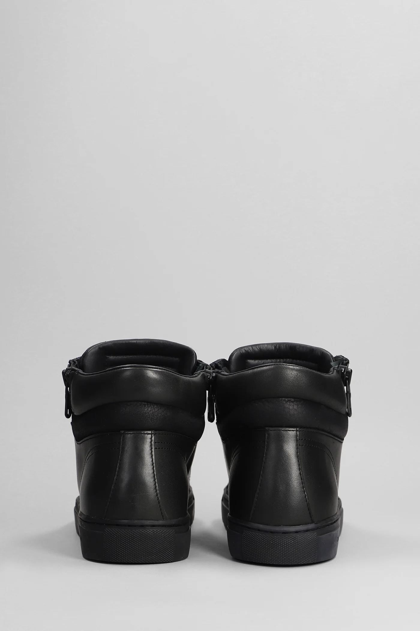 Java Sneakers in black leather - Image 4