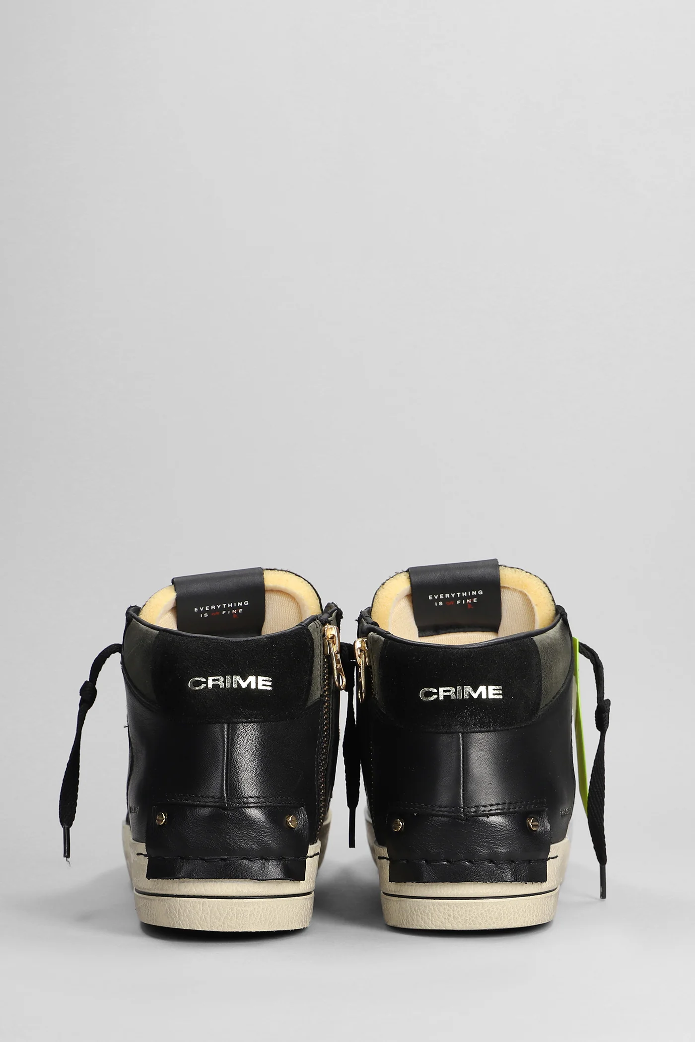 Sk8 Deluxe Mid Sneakers in black leather - Image 4